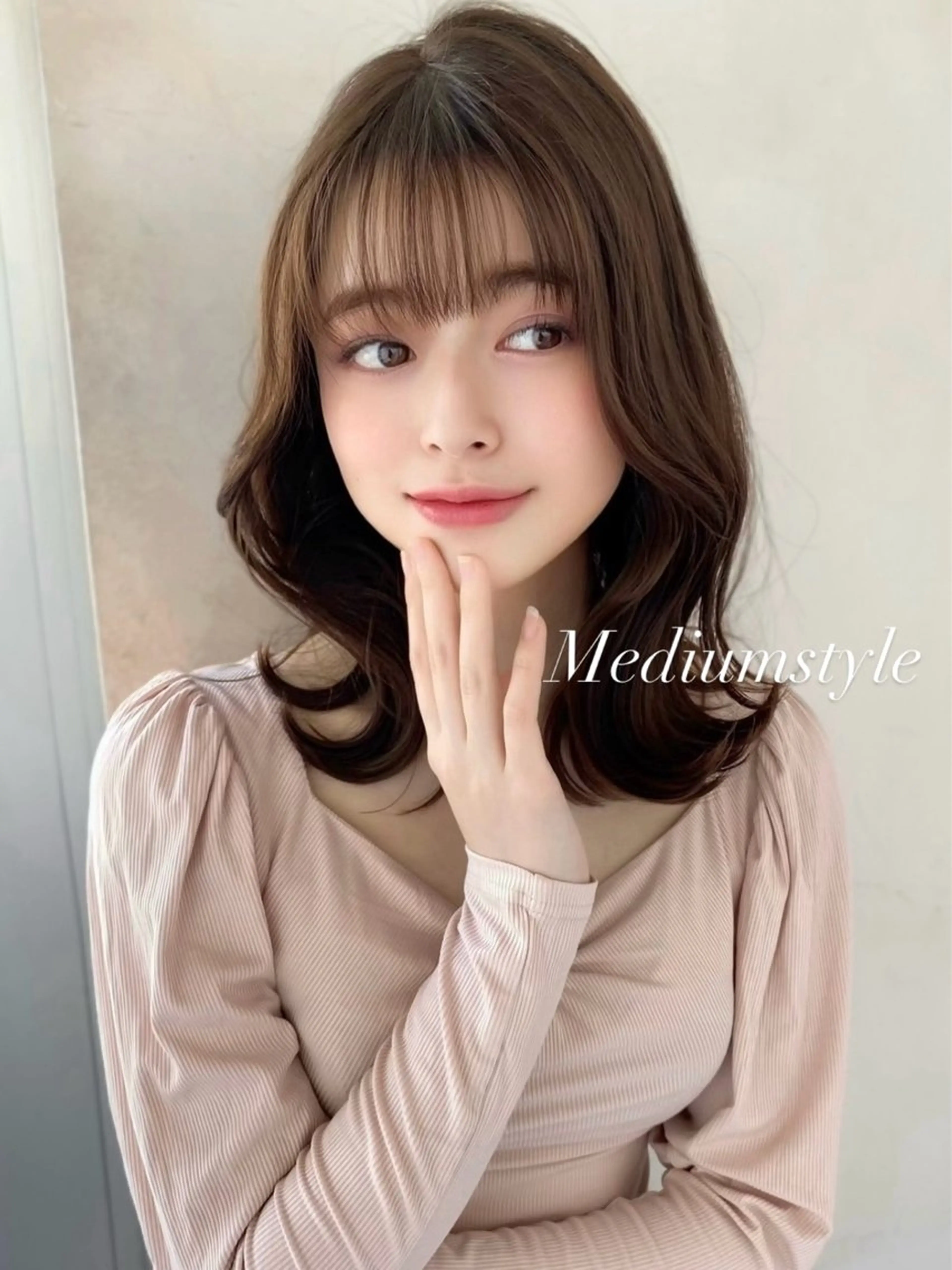 ミディアム 似合わせレイヤー モテカラー🤍三科のヘアスタイル