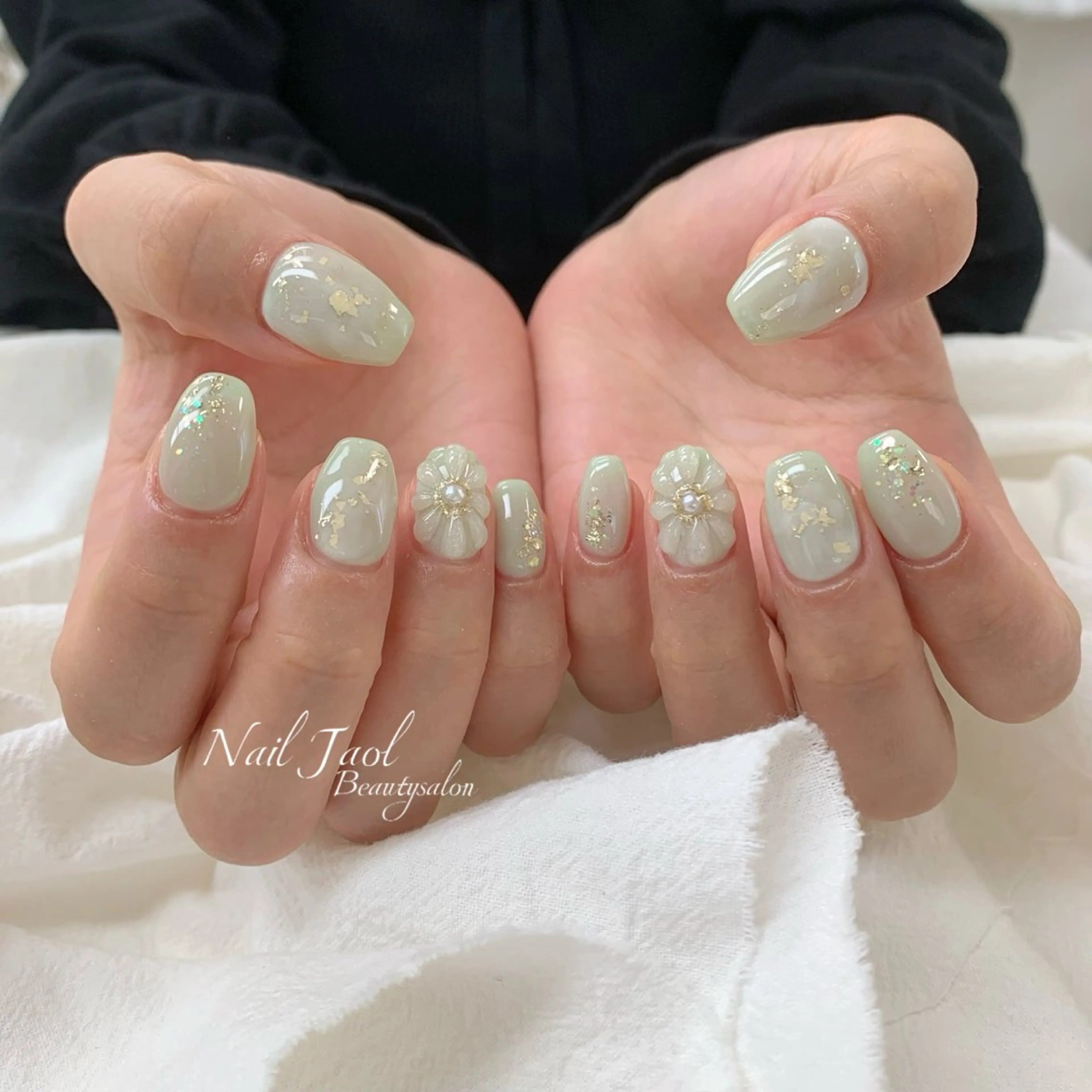 ミディアム ハンドネイル nail jaol池袋店所属・ネイルJaol 池袋のネイルデザイン