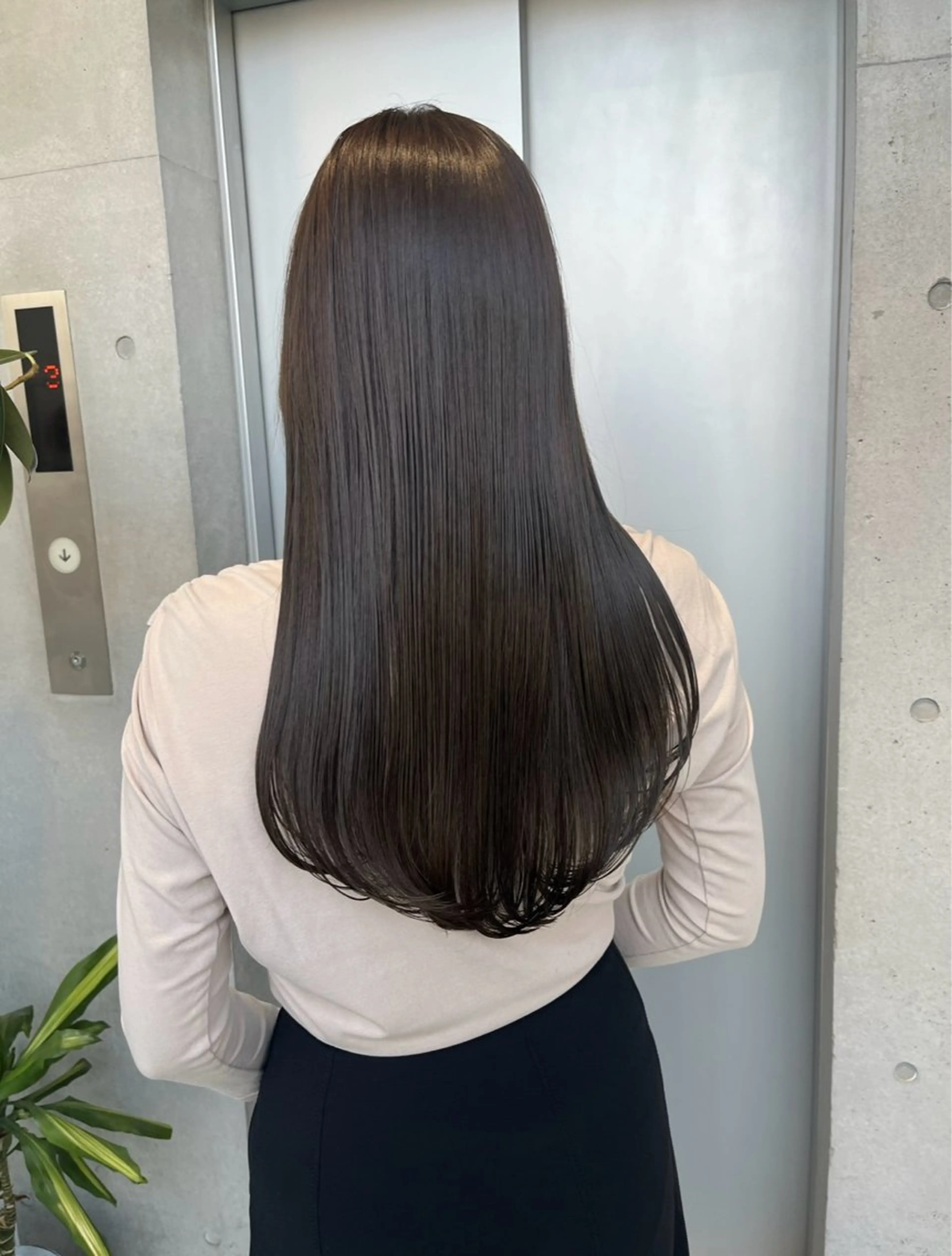 セミロング カラー パーマ ヘアアレンジ 透明感/オリーブ/ グレージュ/YUKAのヘアスタイル