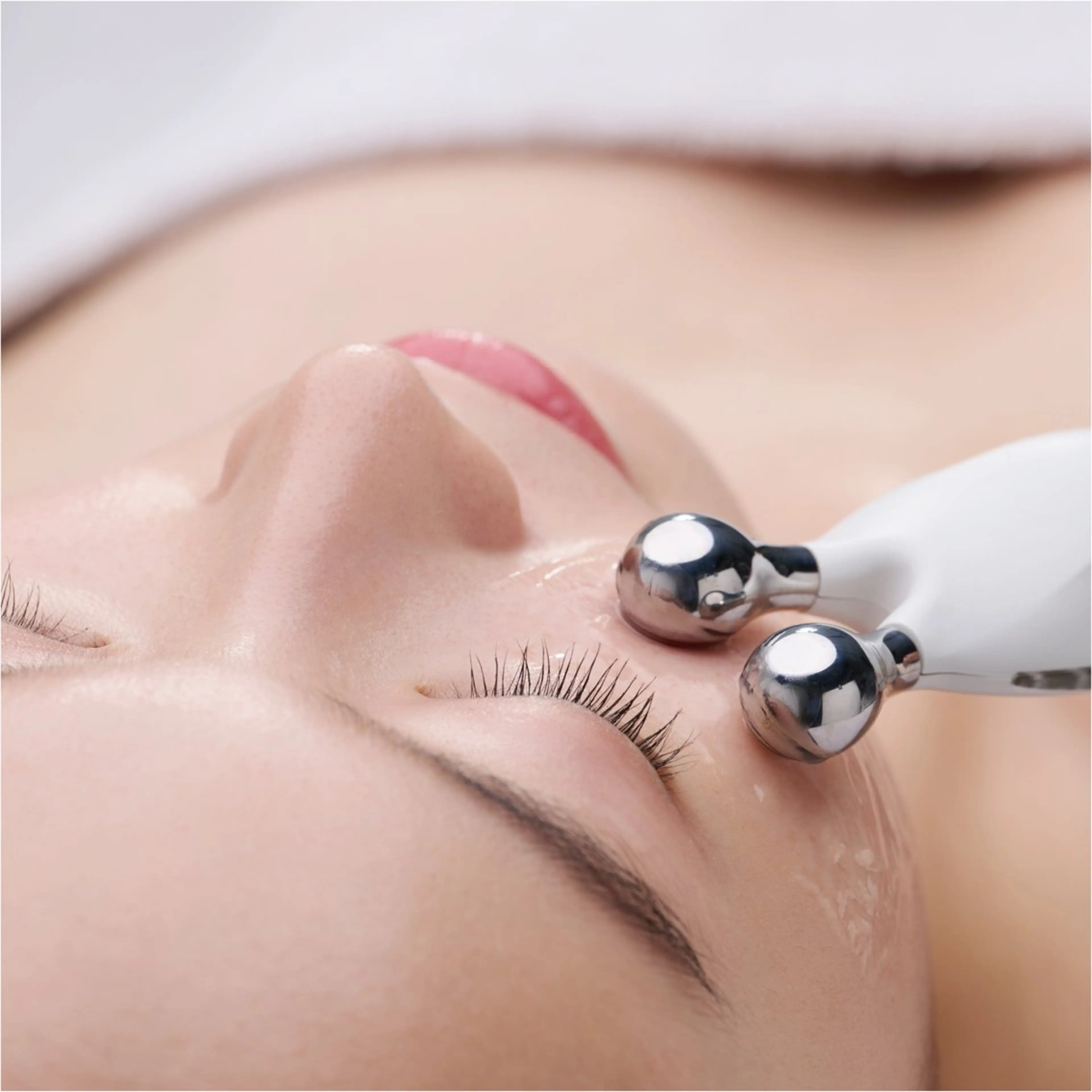 【GW限定】ビューティーツヤリフト&ハリ💕毛穴開きほうれい線ケア✨毛穴引き締めEMS低周波ケア➕フェイシャルケアの写真