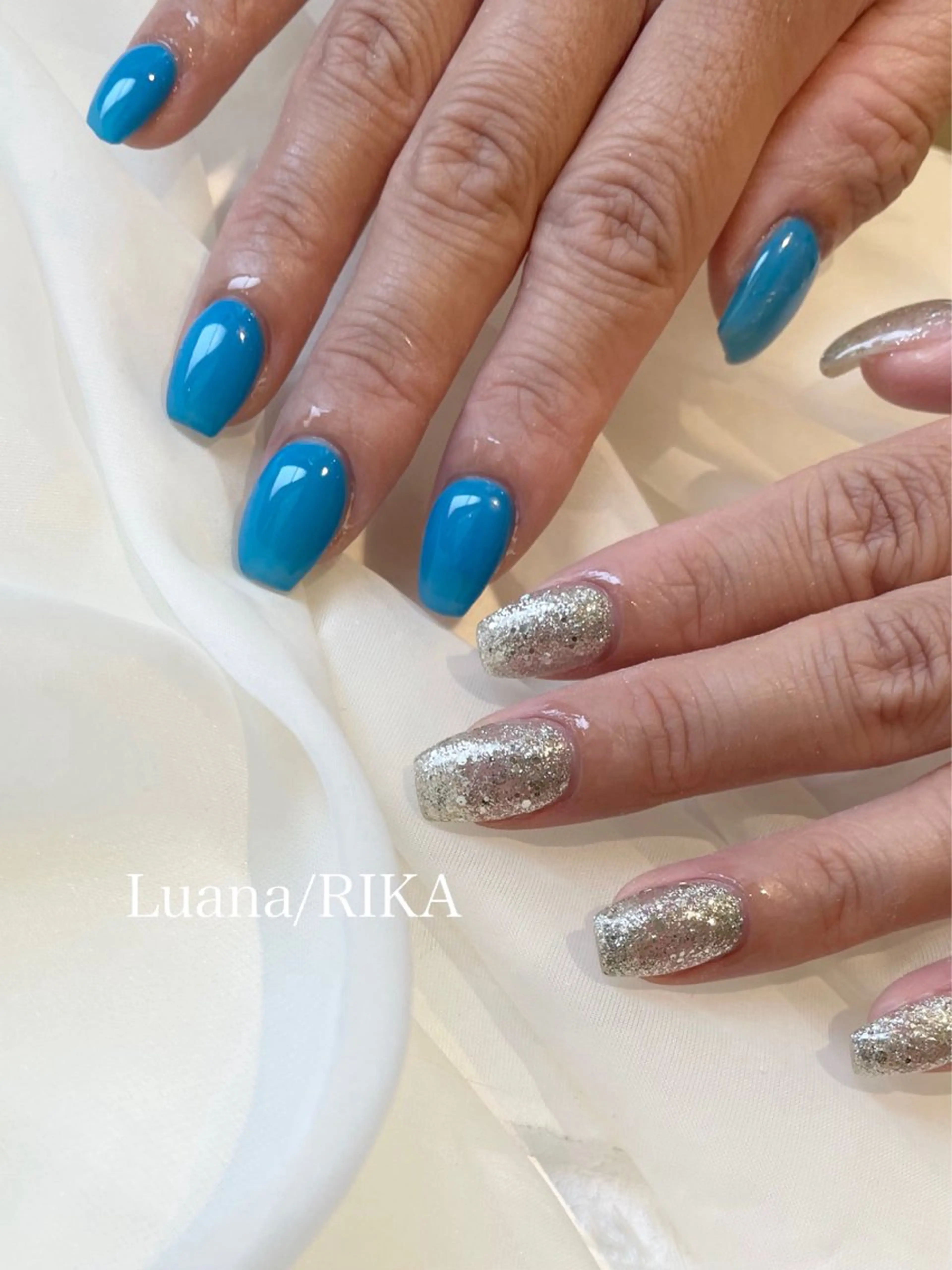 ネイル ブルー ワンカラーネイル シルバー Nail Salon Luana Rikaのネイルデザイン