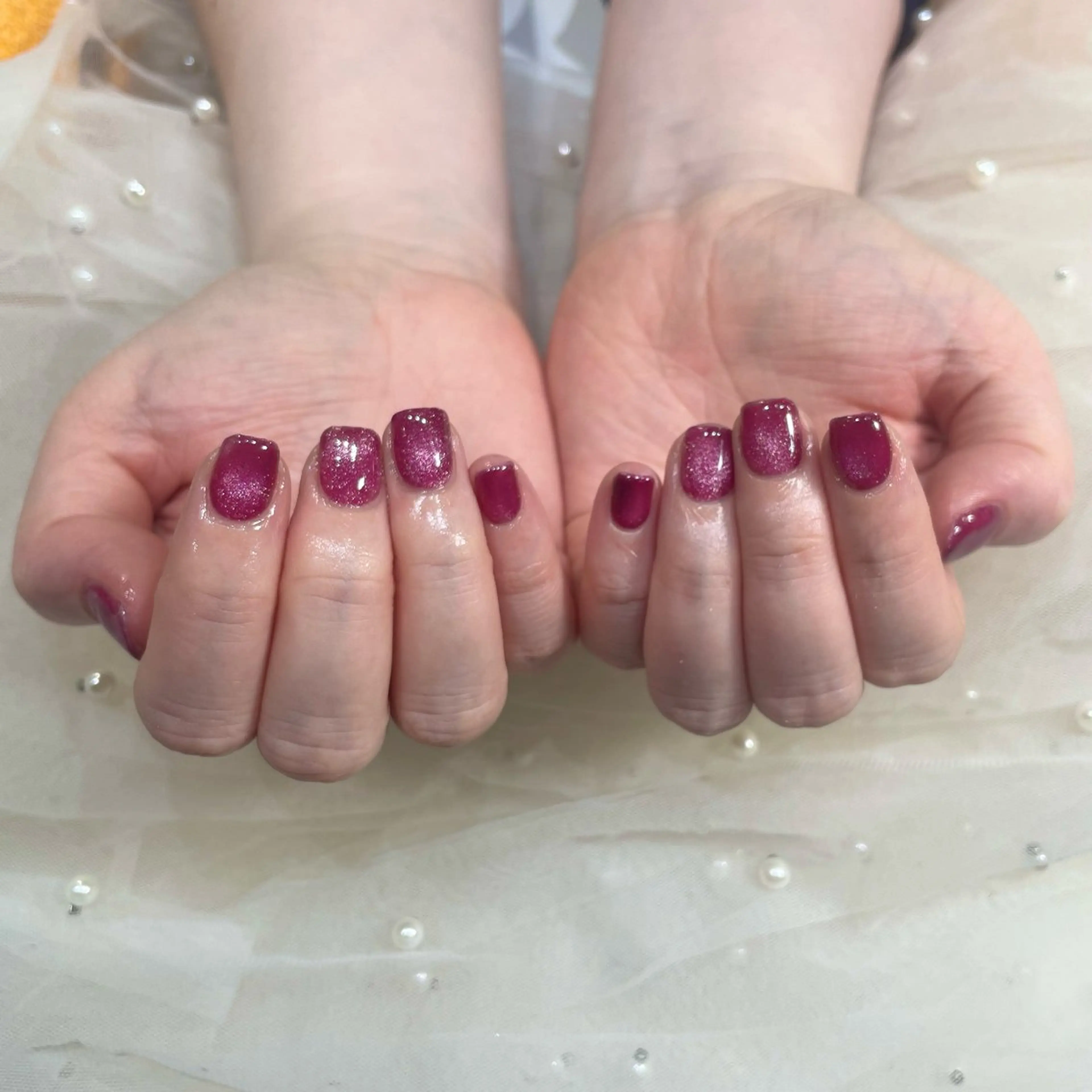 ジェルオフ無料💅ハンドマグネットワンカラー✨甘皮ケア込!の写真