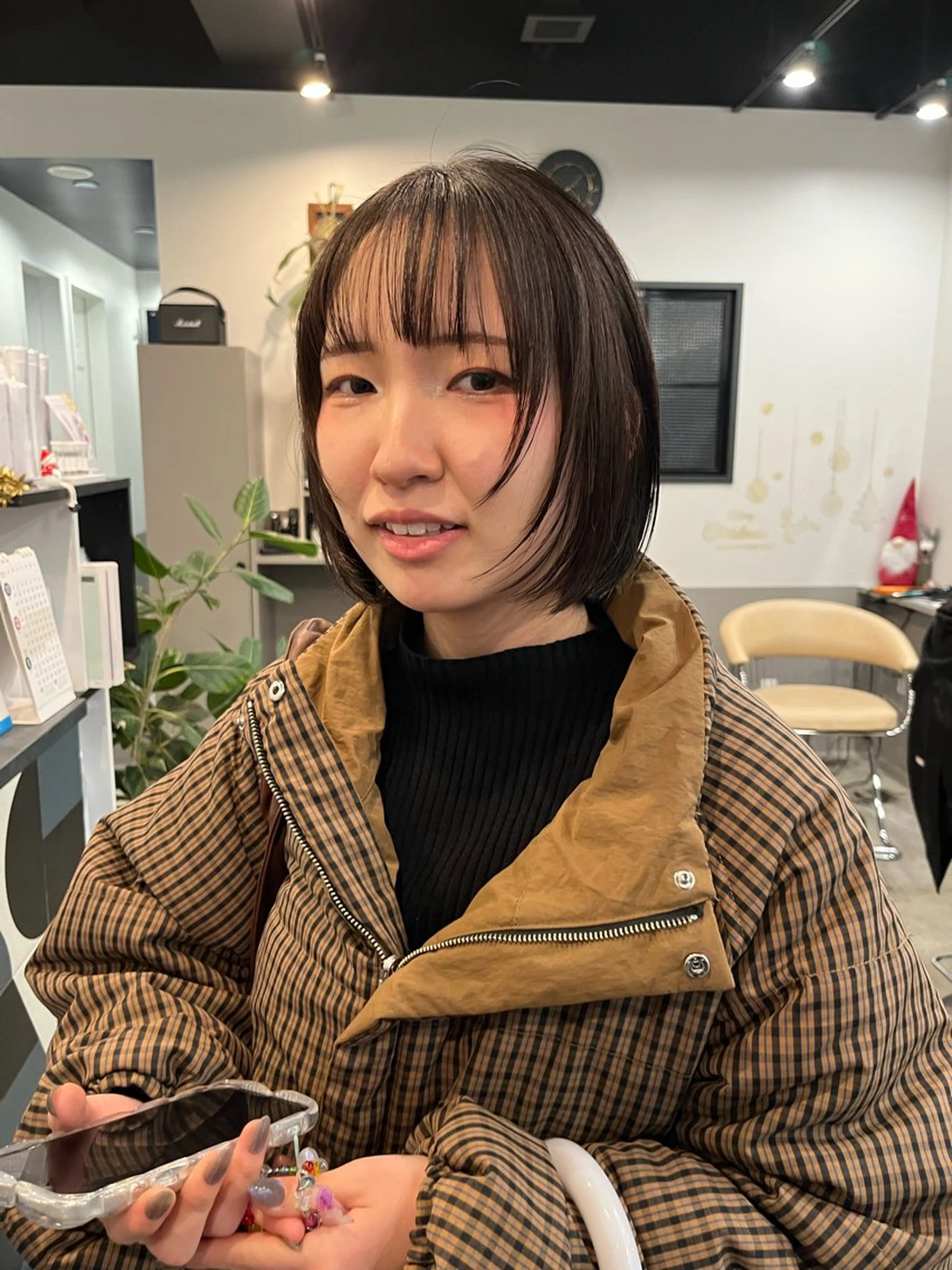 ミディアム パーマ ボブレイヤー ボブ 顔まわりレイヤー 顔周りカット レイヤーカット カット 縮毛矯正 トリートメント dogstar小林諒 パーマ/レイヤーのヘアスタイル