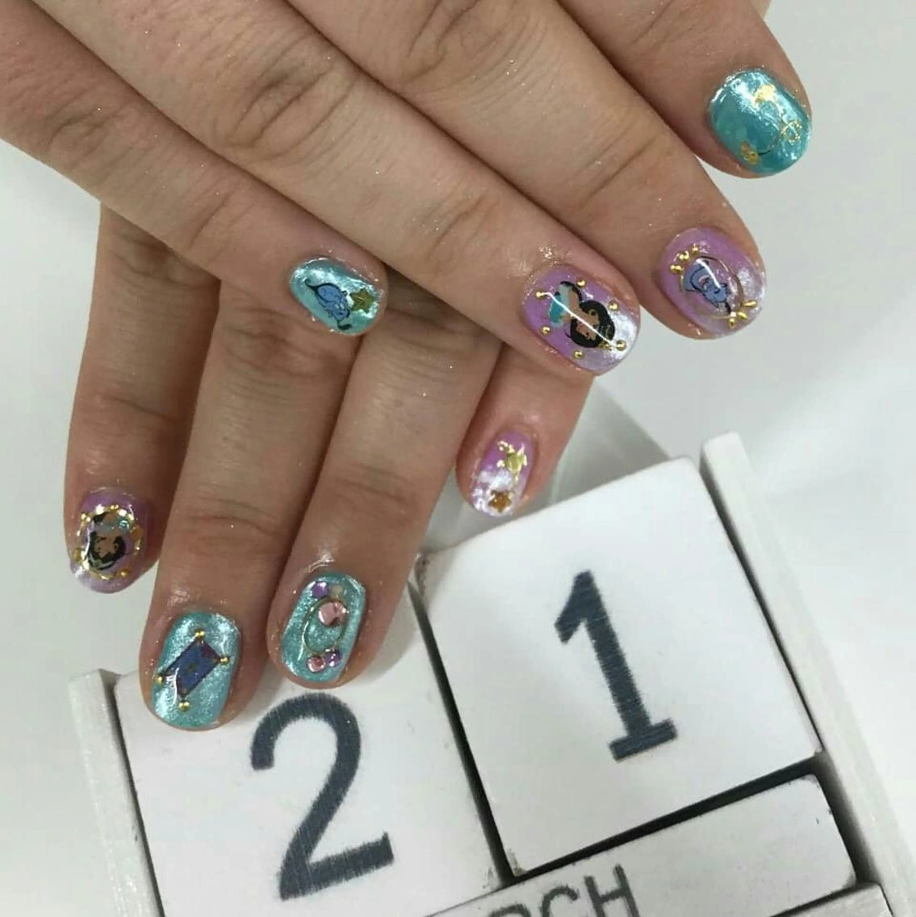 ネイル JEWEL nailのネイルデザイン