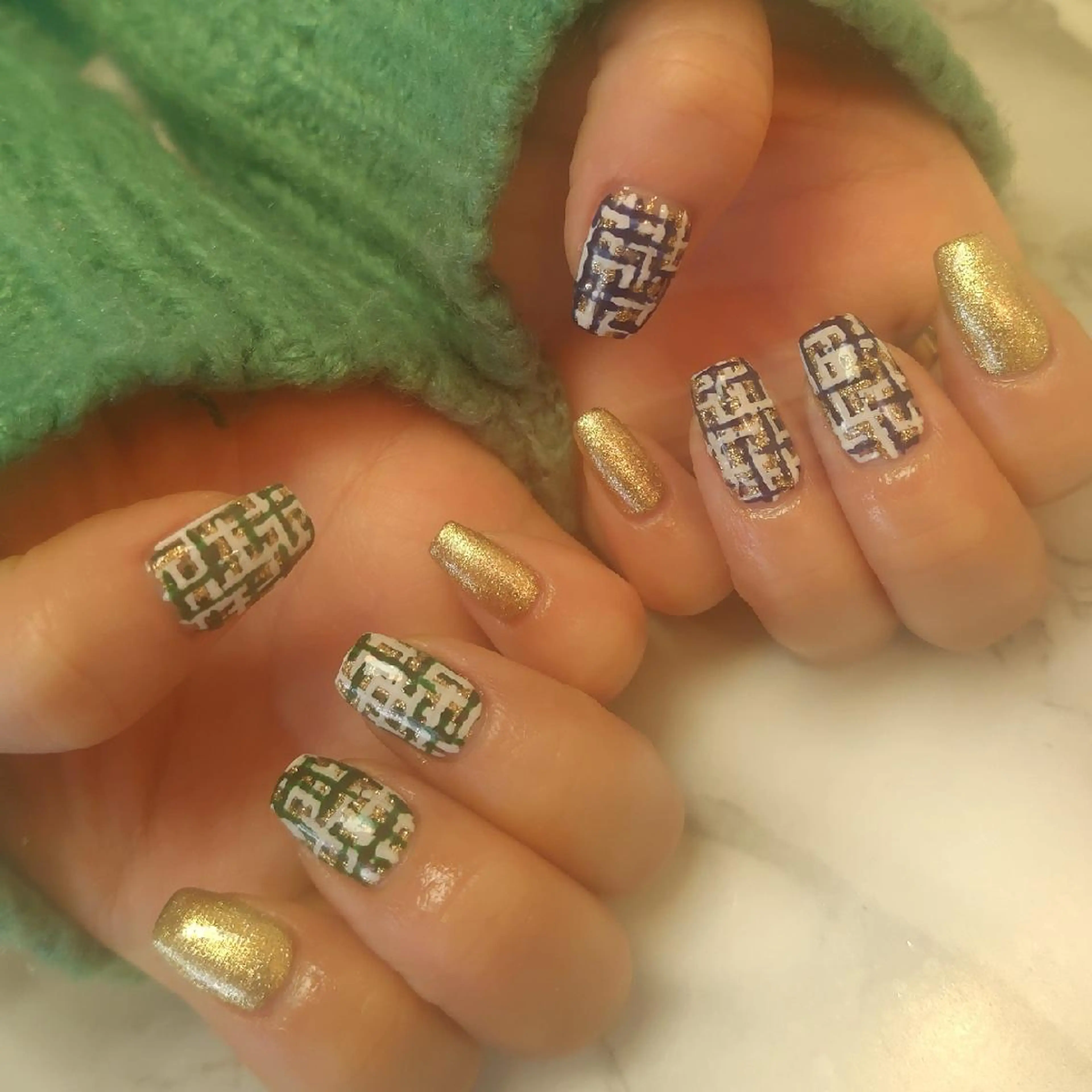 ネイル ツイードネイル ジェヌインネイル 河内のネイルデザイン