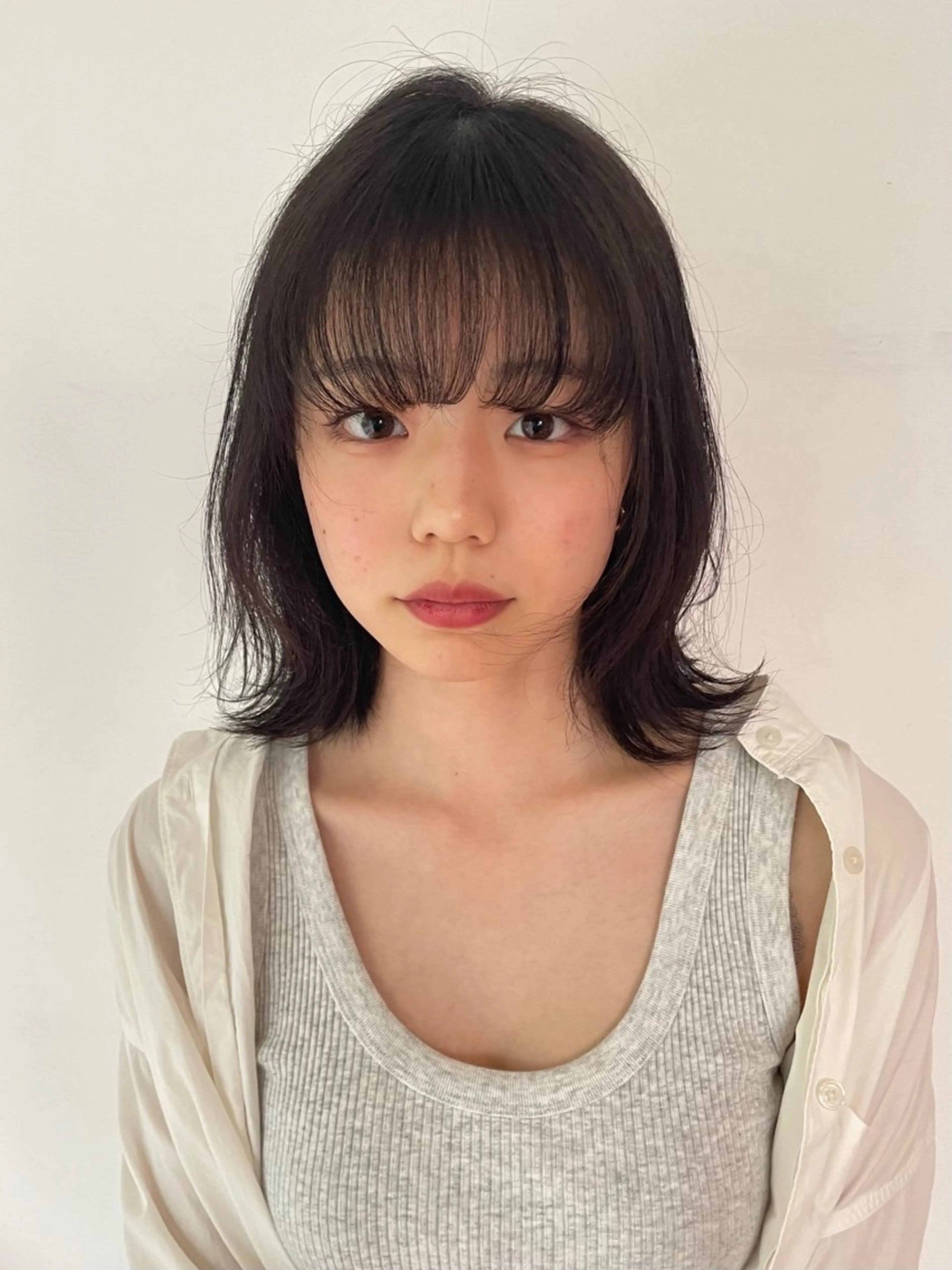 ミディアム ボブ 長めボブ 小顔矯正/レイヤー 透明感カラー✨生真のヘアスタイル
