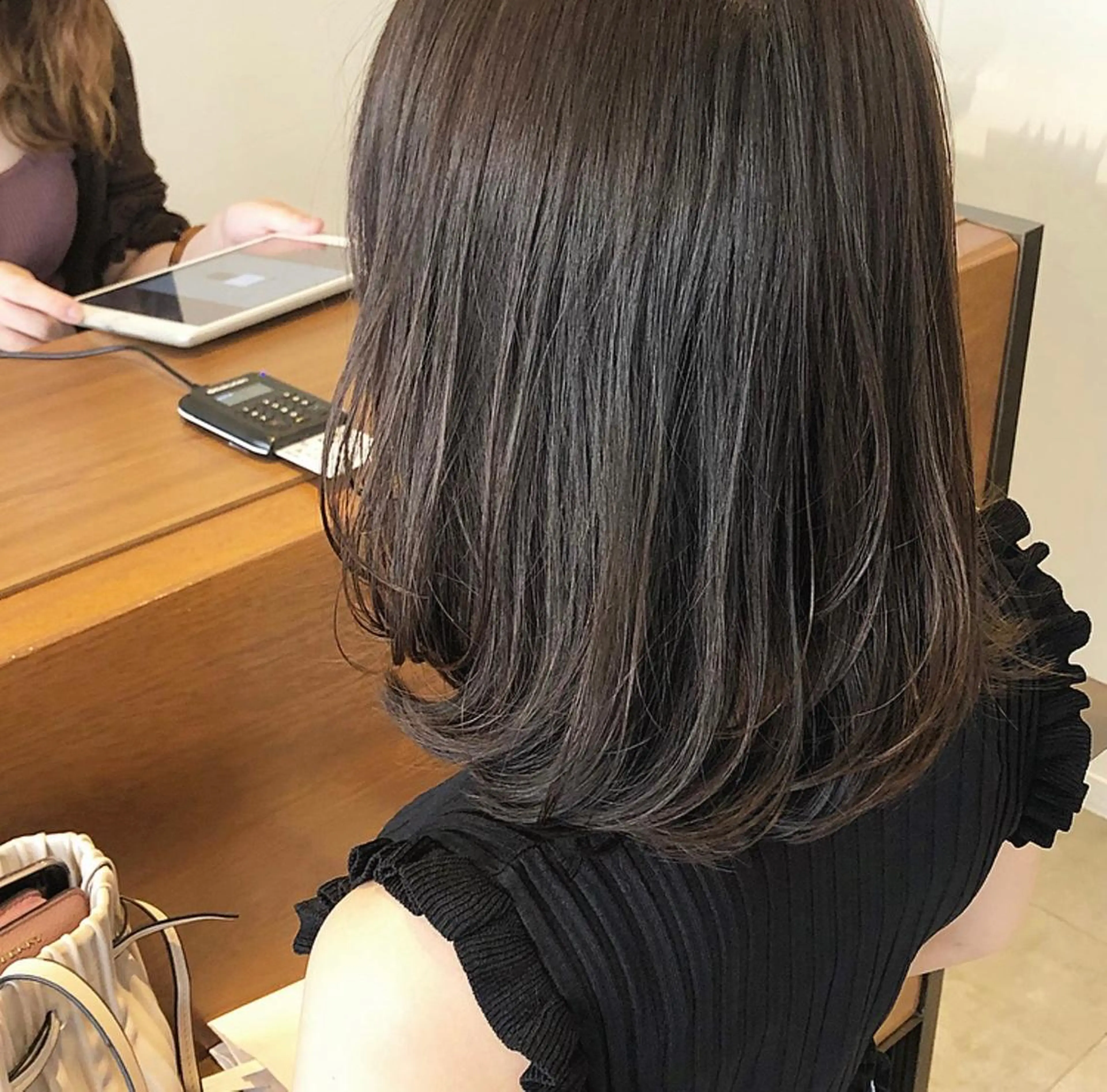 ミディアム カラー 透明感カラー グレージュ 小顔ボブ&レイヤー 特化🤎RISAのヘアスタイル