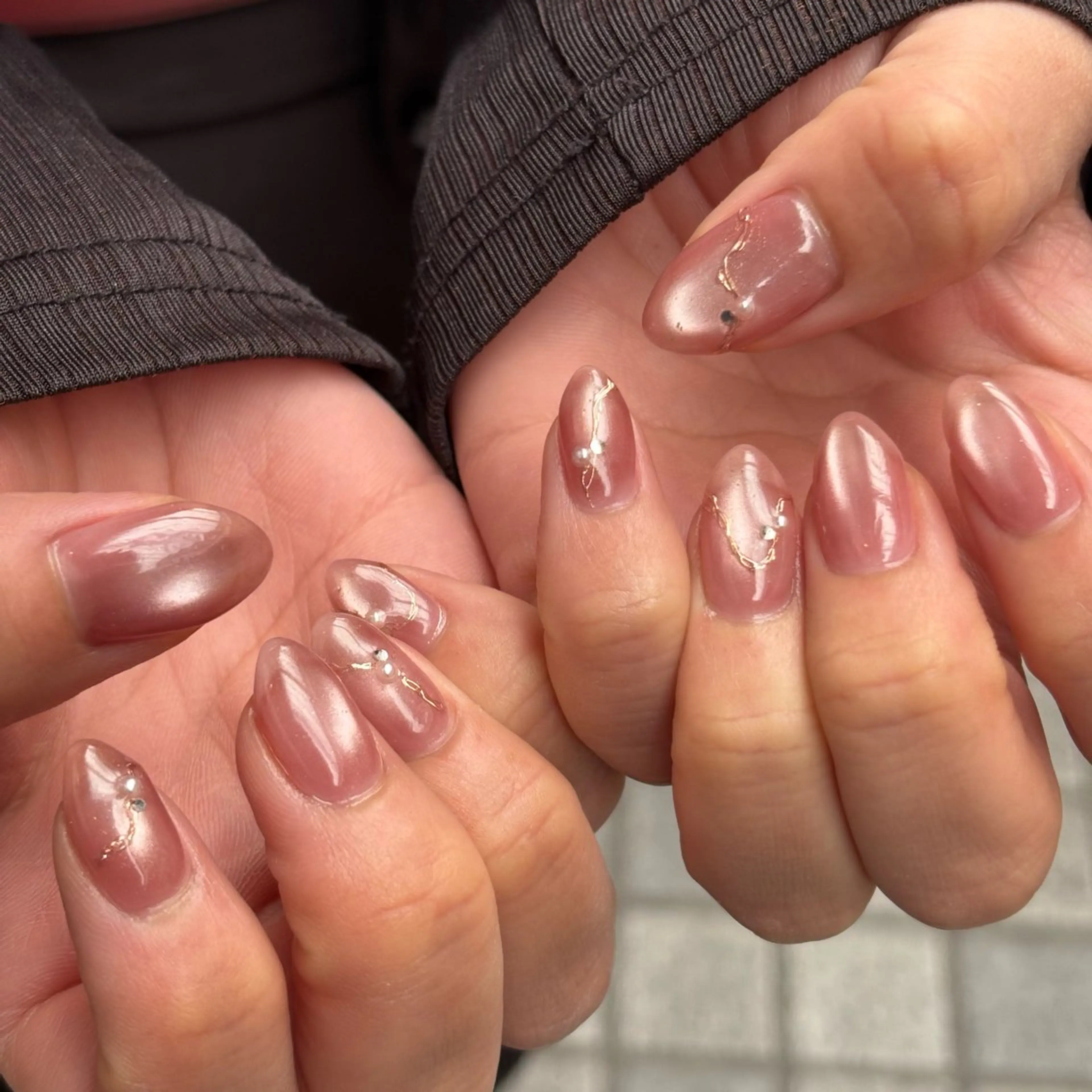 ネイル ミラーネイル ハンドネイル N° nail_ fuyukaのネイルデザイン