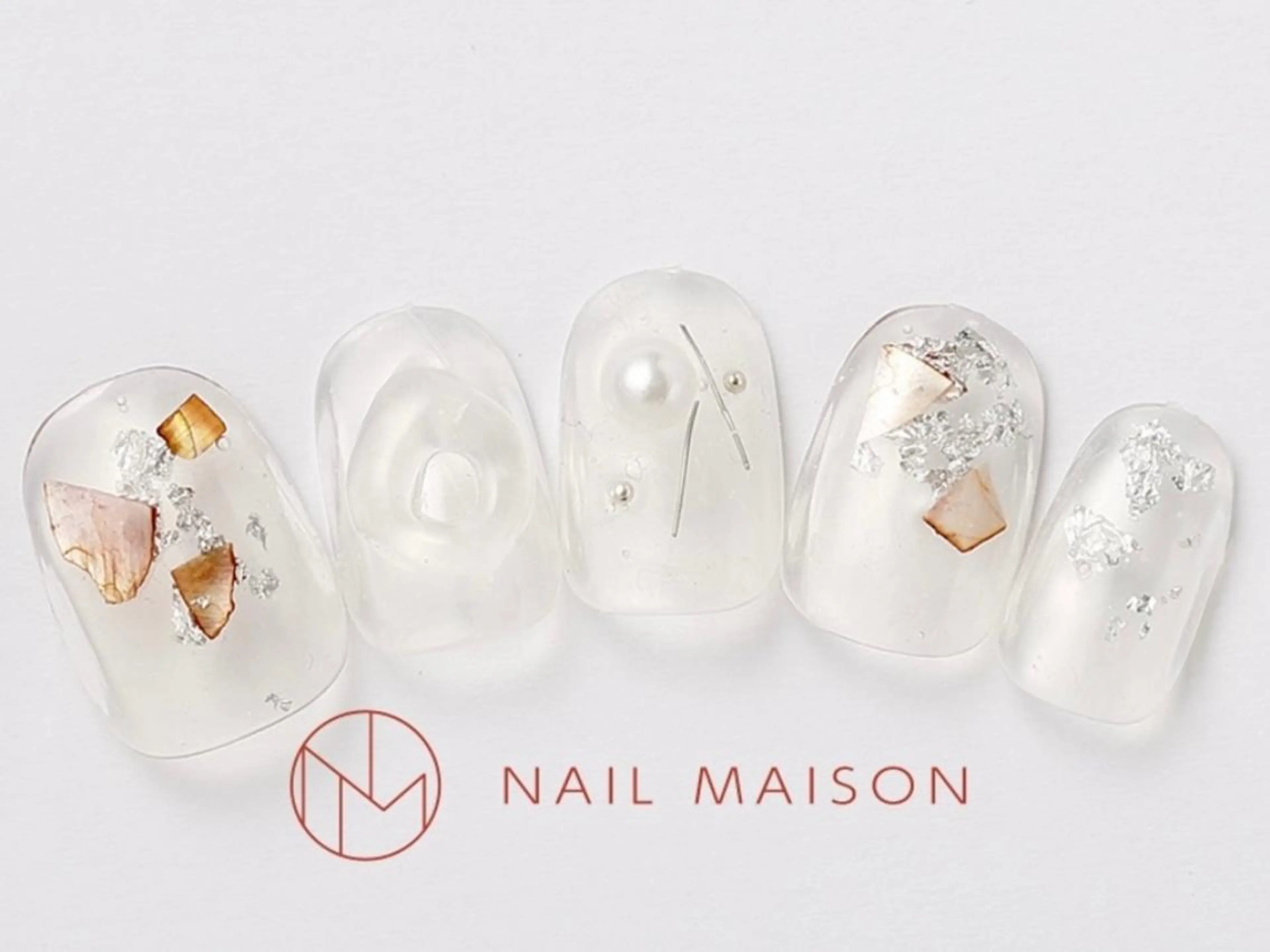 ネイル クリアネイル T RIRIKAのネイルデザイン