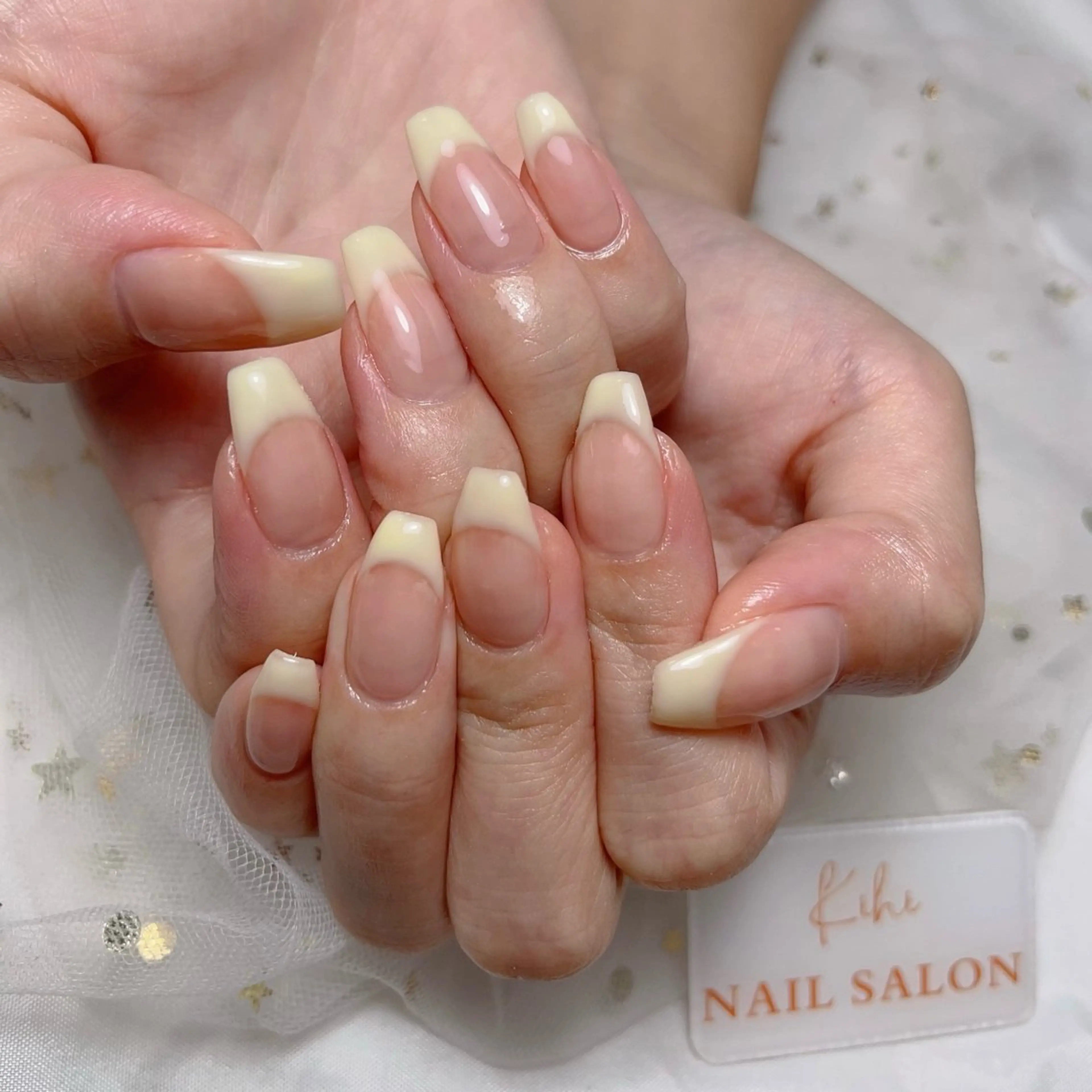 ネイル アートネイル フレンチネイル ジェルネイル グラデーション 韓国ネイル ハンドネイル ハンドケア さくら💮💮 【オフ無料】のネイルデザイン