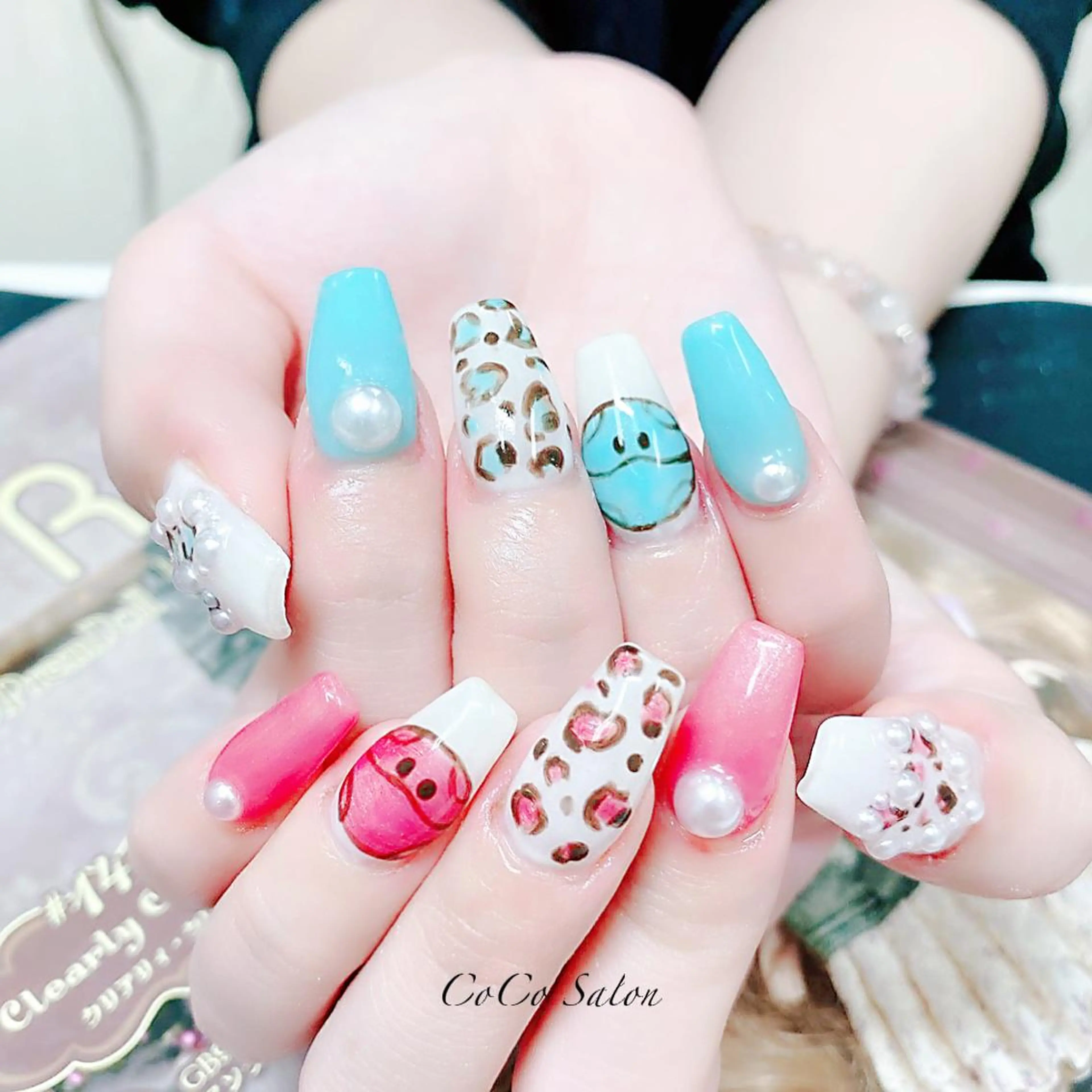 ネイル アニマル柄 長さ出し ジェルネイル 韓国ネイル オフィスネイル ハンドネイル CoCoSalon ネイル/まつ毛予約のネイルデザイン