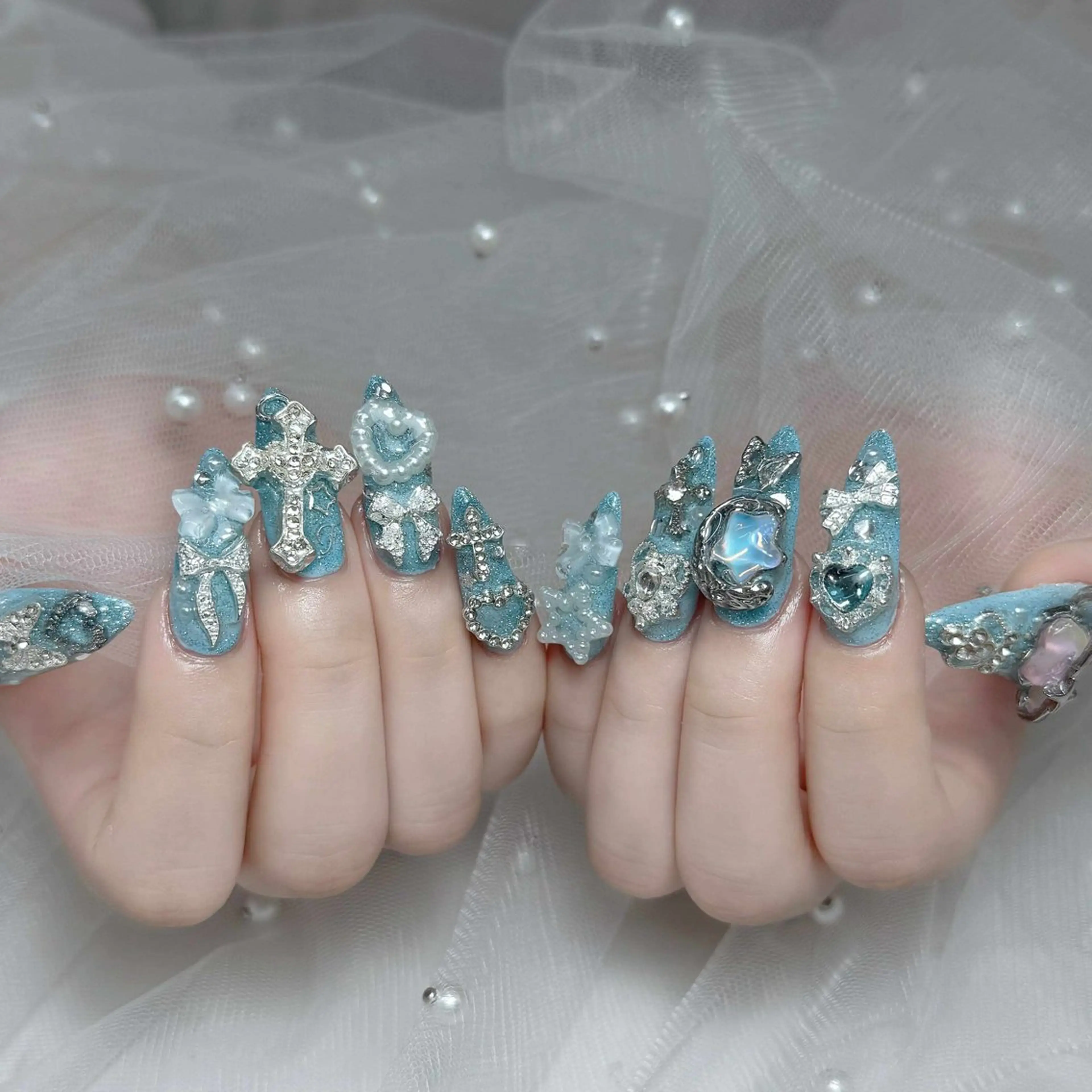 ネイル ハンドネイル ハンドケア Nova Nail Nambaのネイルデザイン