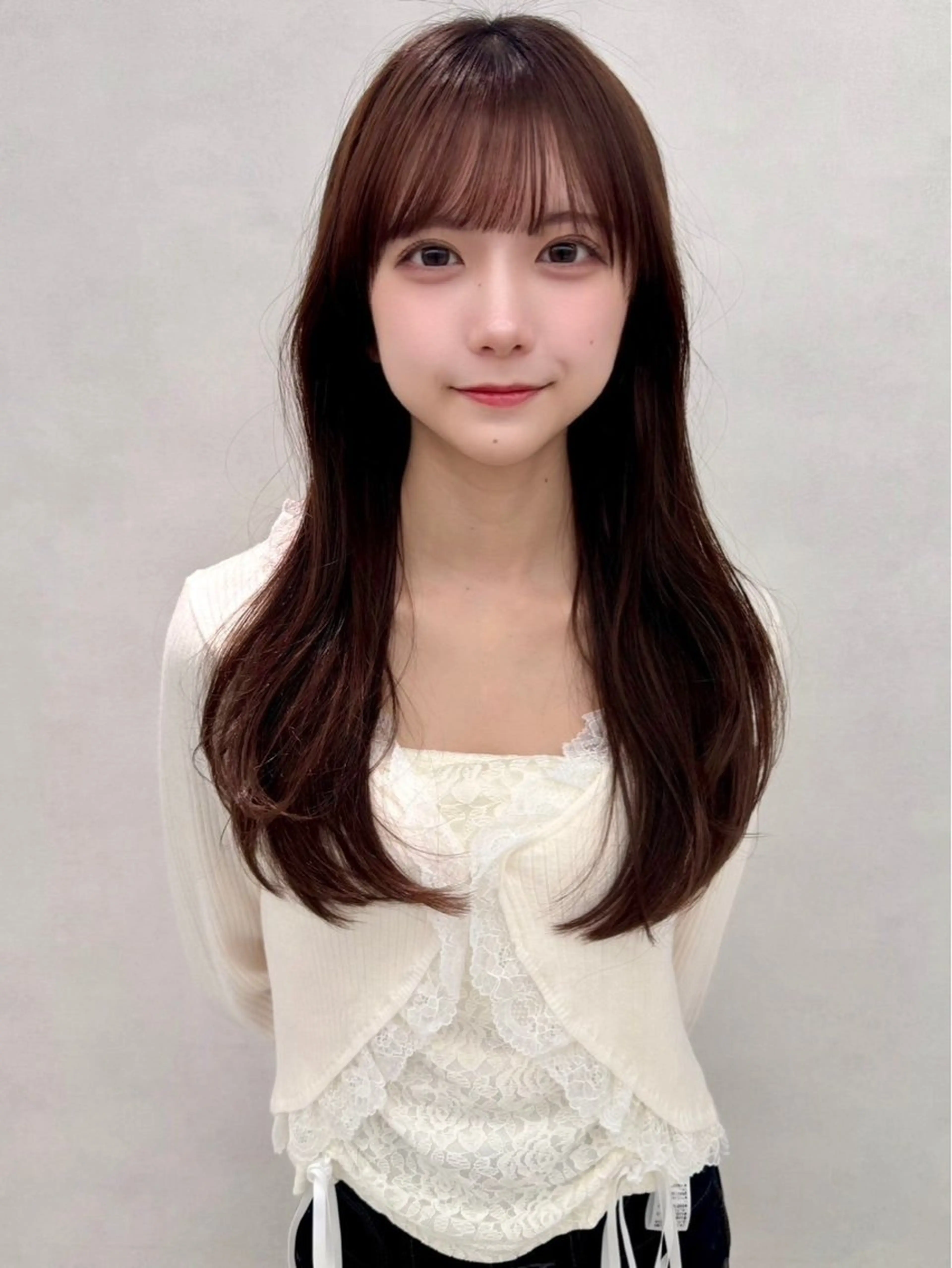 ロング カラー ヘアアレンジ 顔周りカット 韓国風ヘア レイヤーカット 小顔カット ✨レイヤー/ 透明感カラー✨冨永剛のヘアスタイル