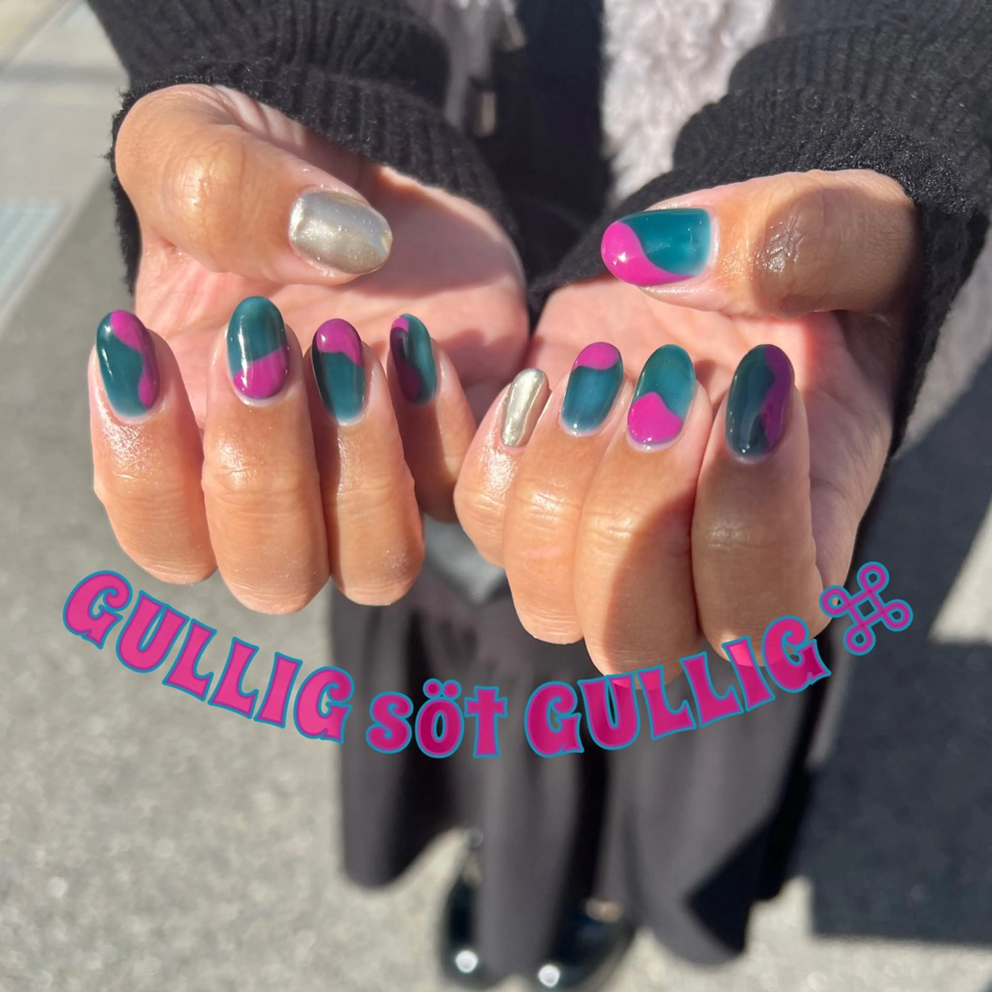 ネイル GULLIG söt GULLIGのネイルデザイン