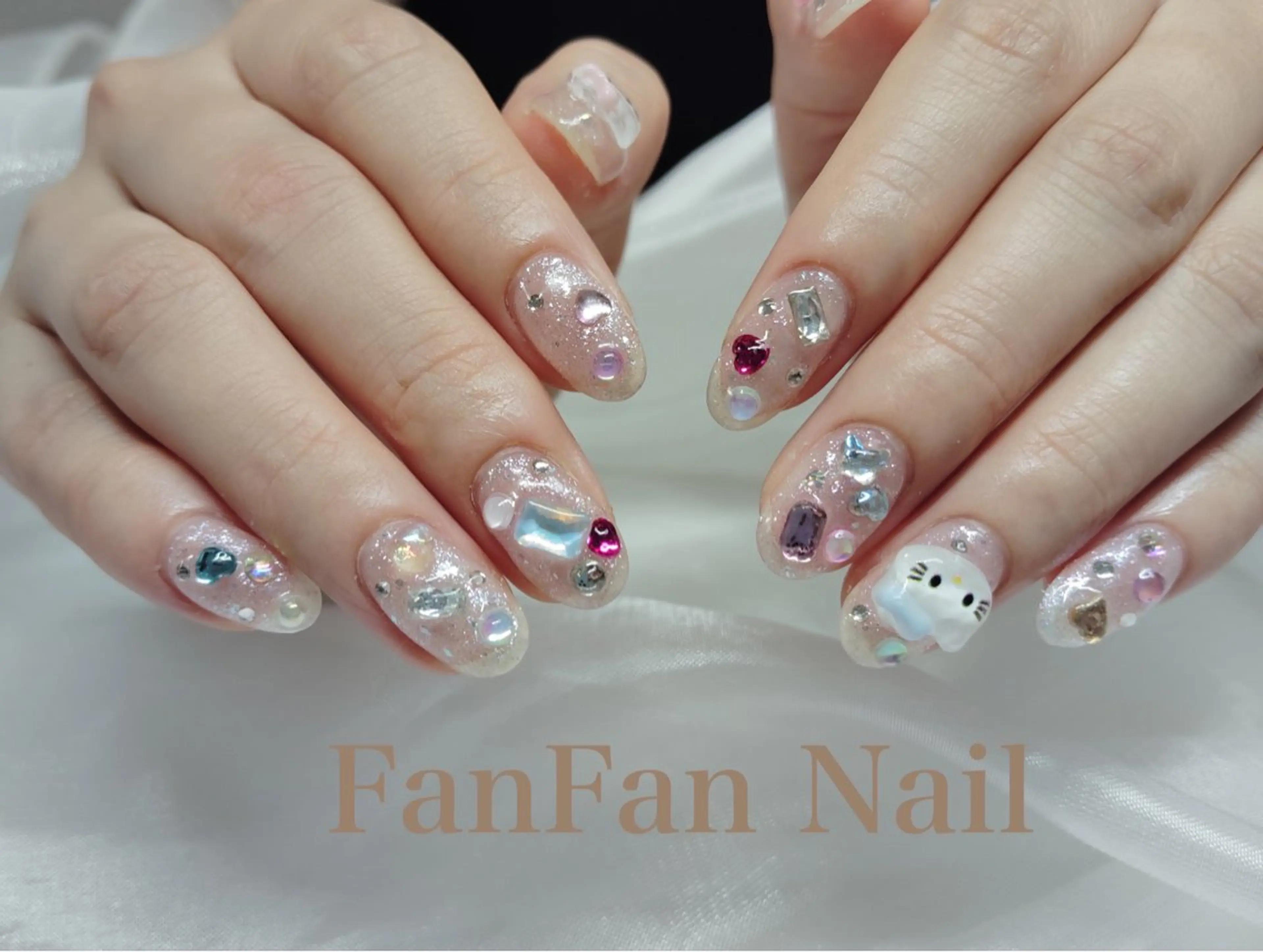 ネイル FanFan 長さ出し専門のネイルデザイン