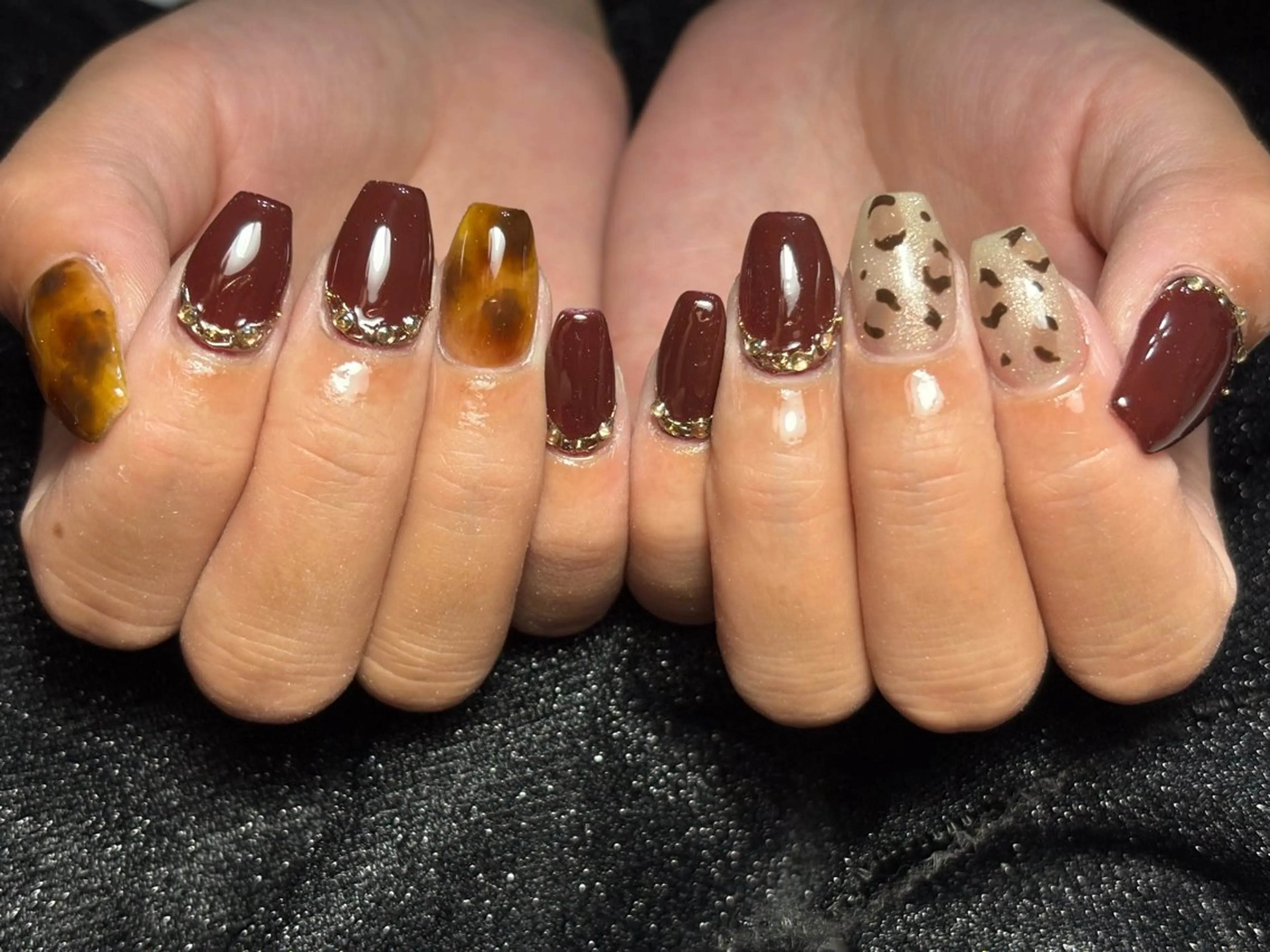 ネイル ハンドネイル フットネイル ✴︎ Delightのネイルデザイン