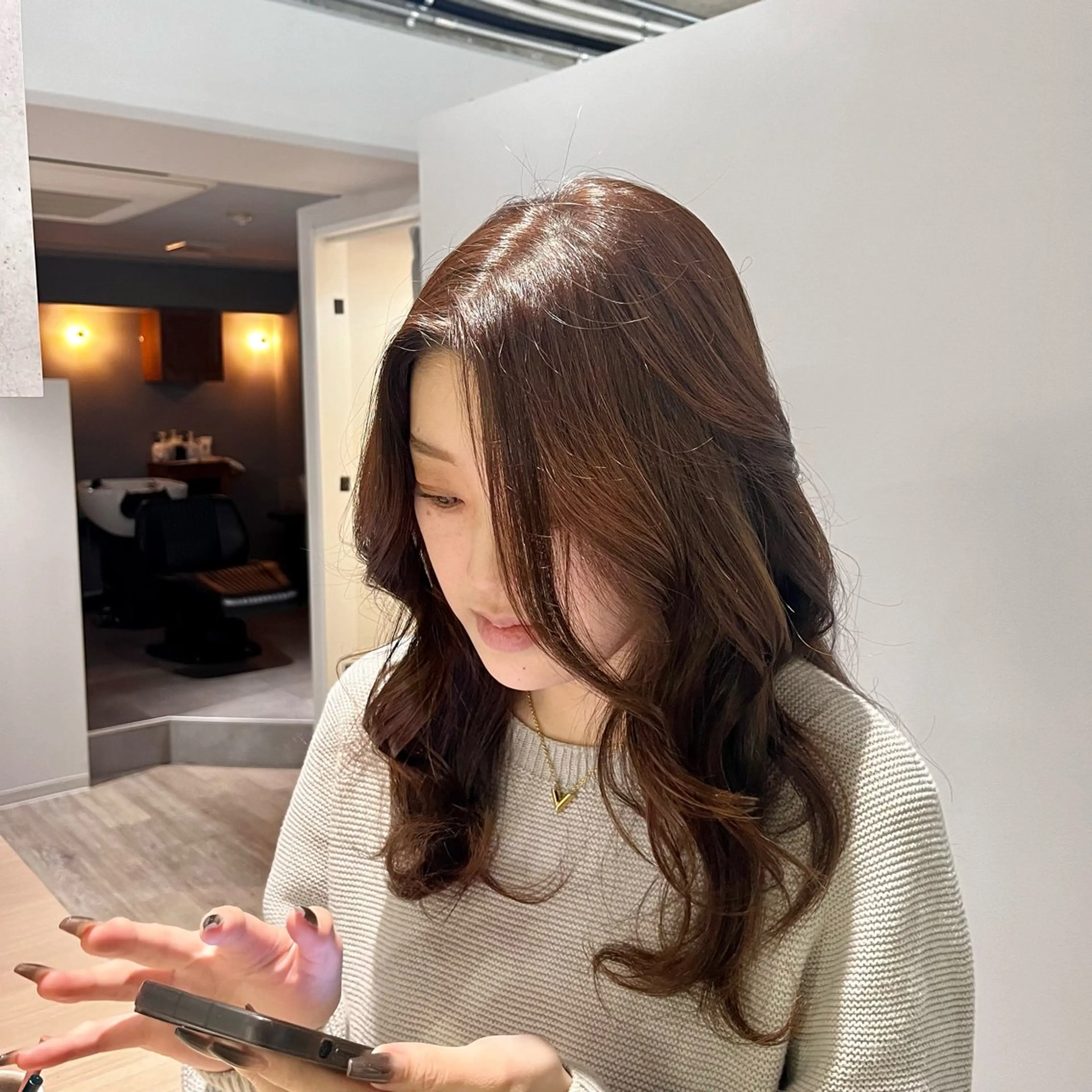 セミロング カラー JIN/暖色カラー /髪質改善/艶髪のヘアスタイル