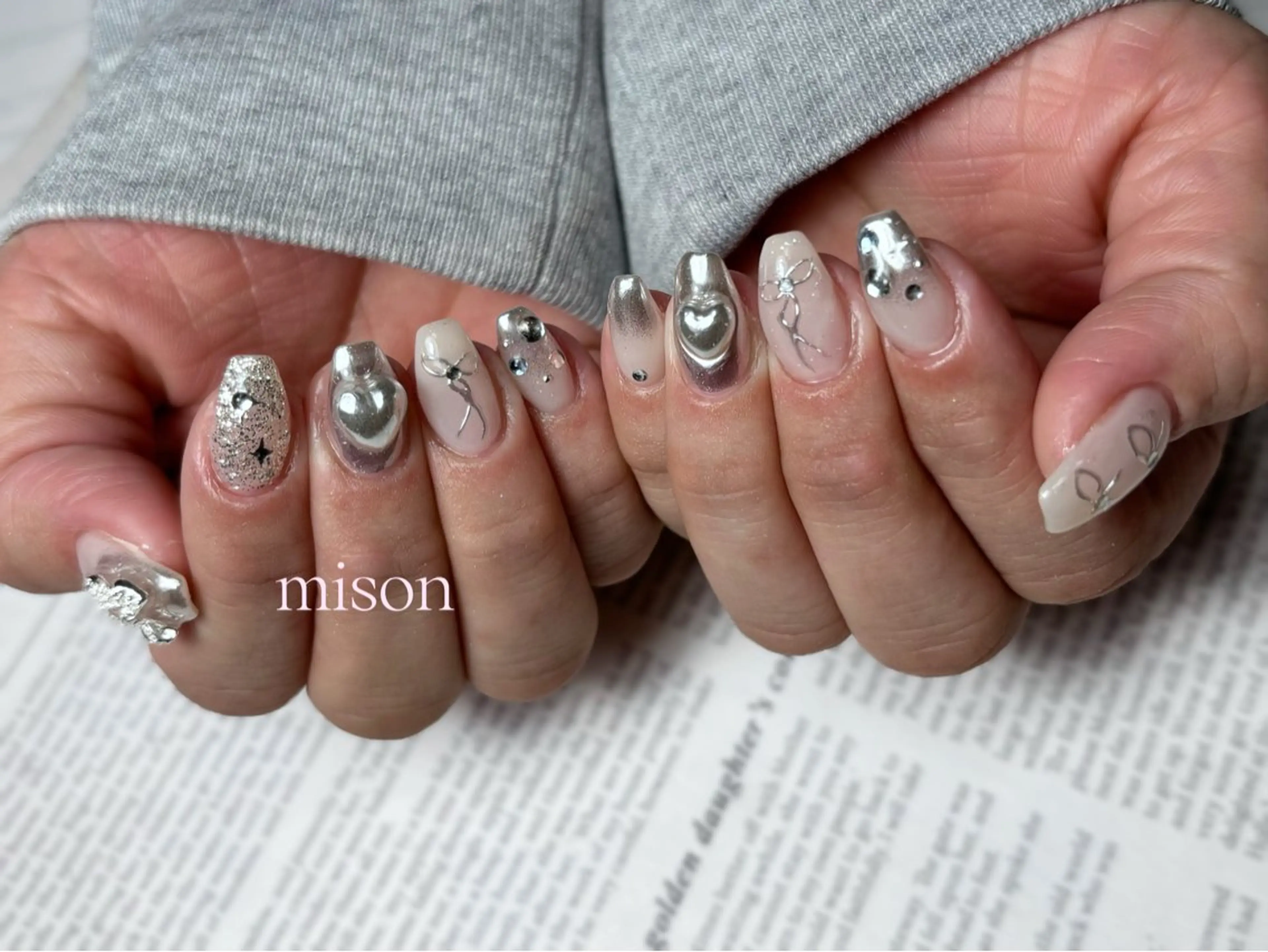 ネイル 持ち込み mison 安形友花のネイルデザイン