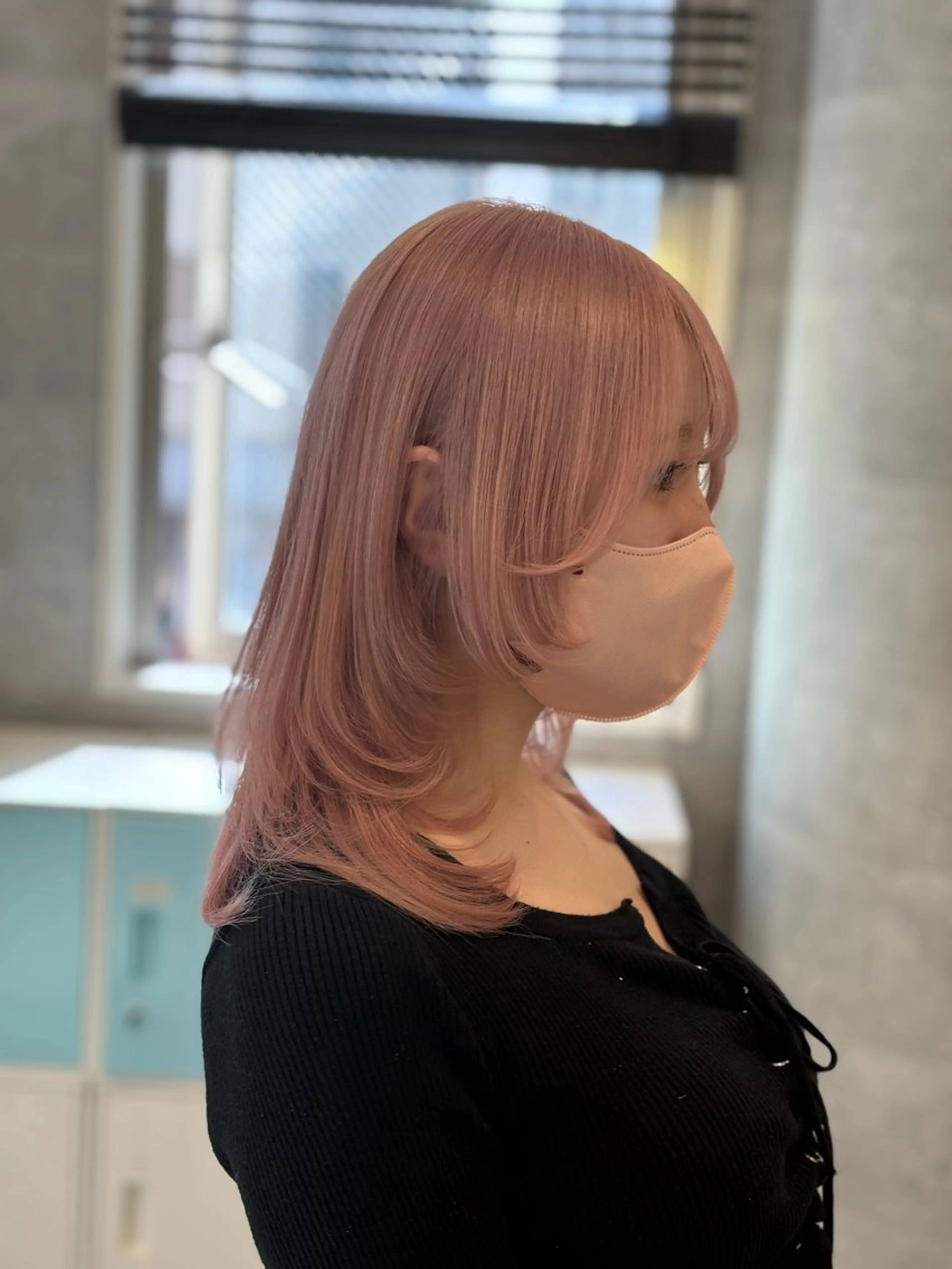 ミディアム レイヤーカット ケアブリーチ🌟 ♢WATARU♢のヘアスタイル