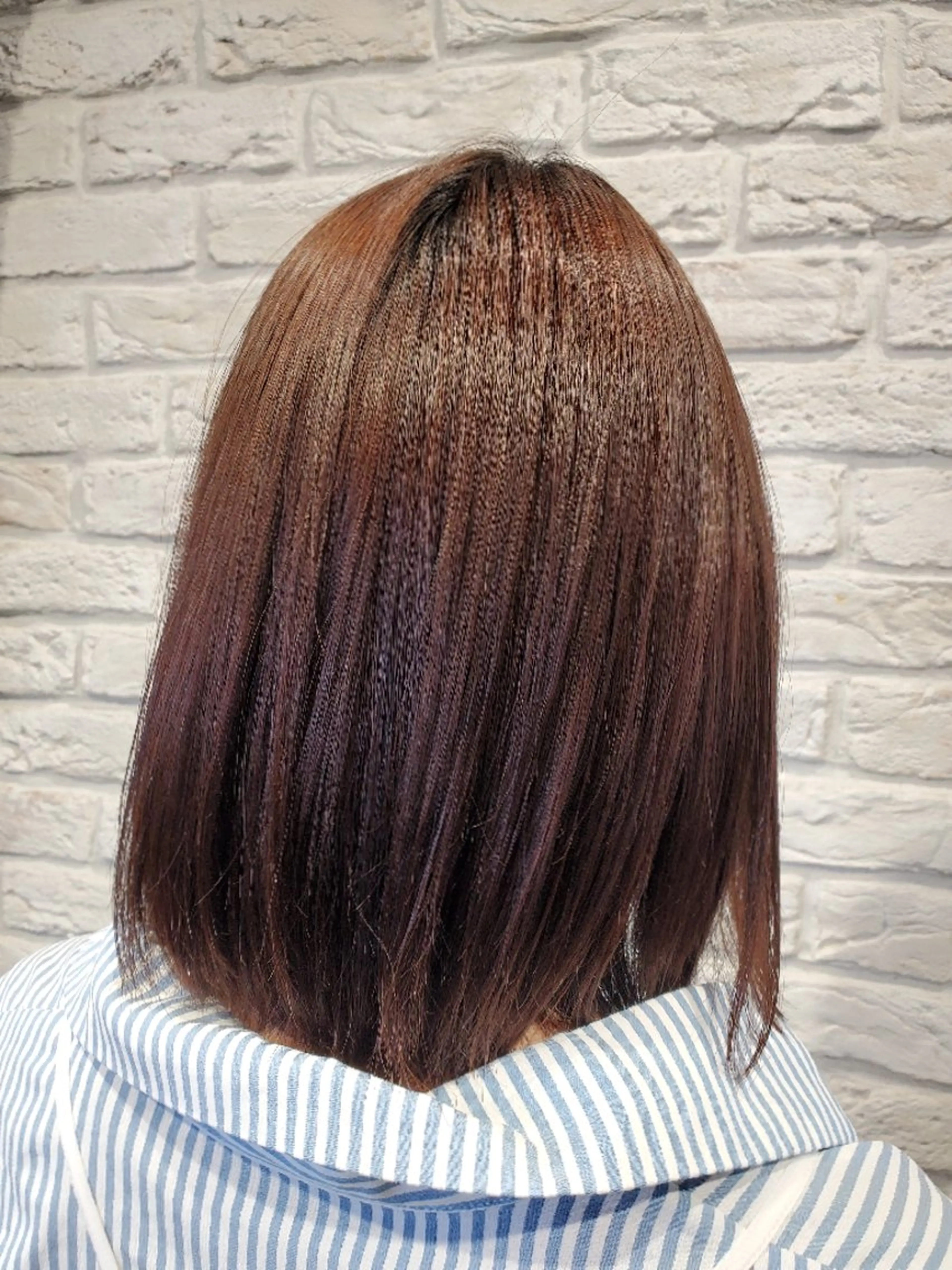 ミディアム カラー 植田 沙織のヘアスタイル