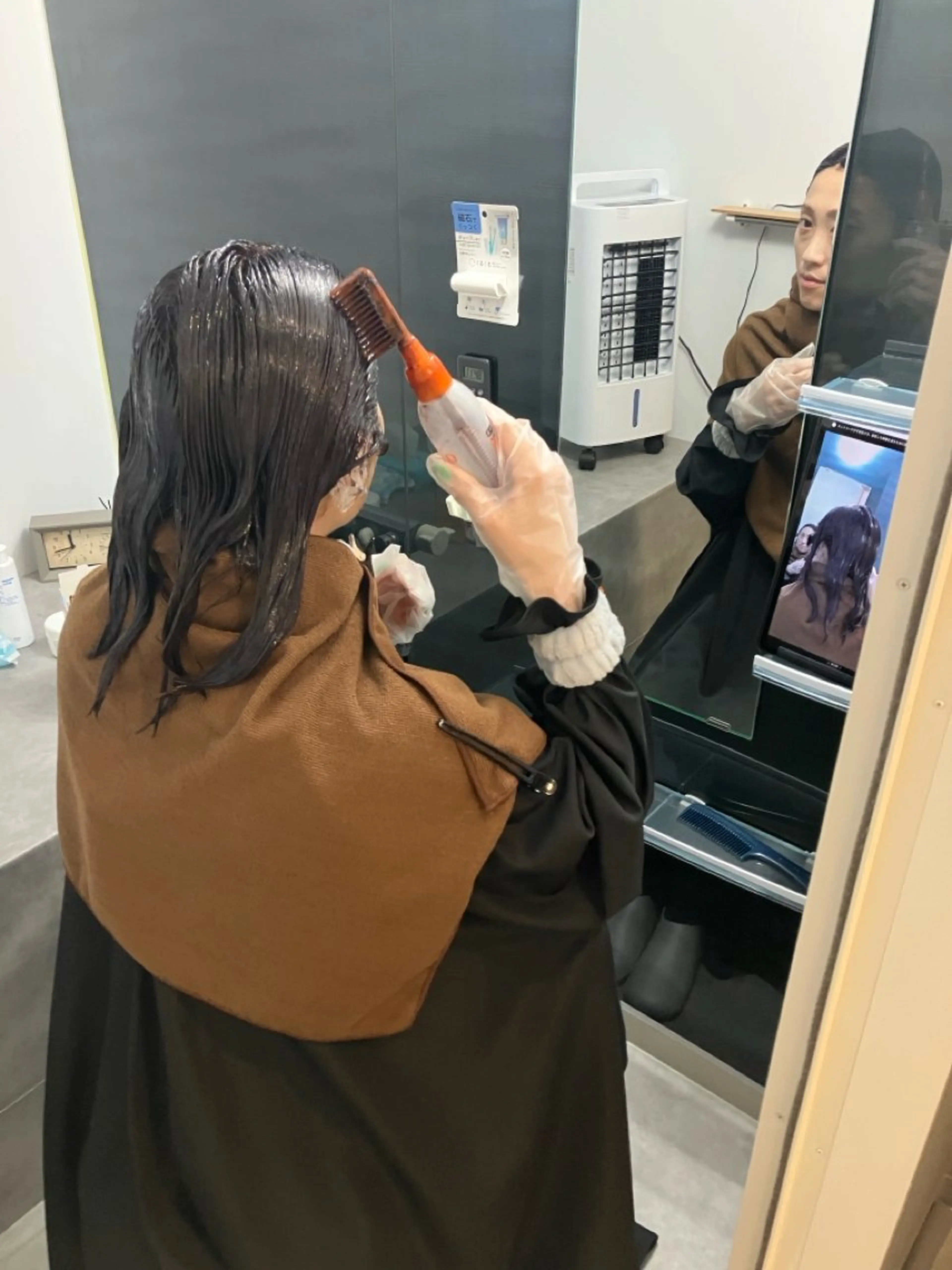 【インスタ投稿限定】80分スタンダードコース〈カラー剤持ち込み〉の写真