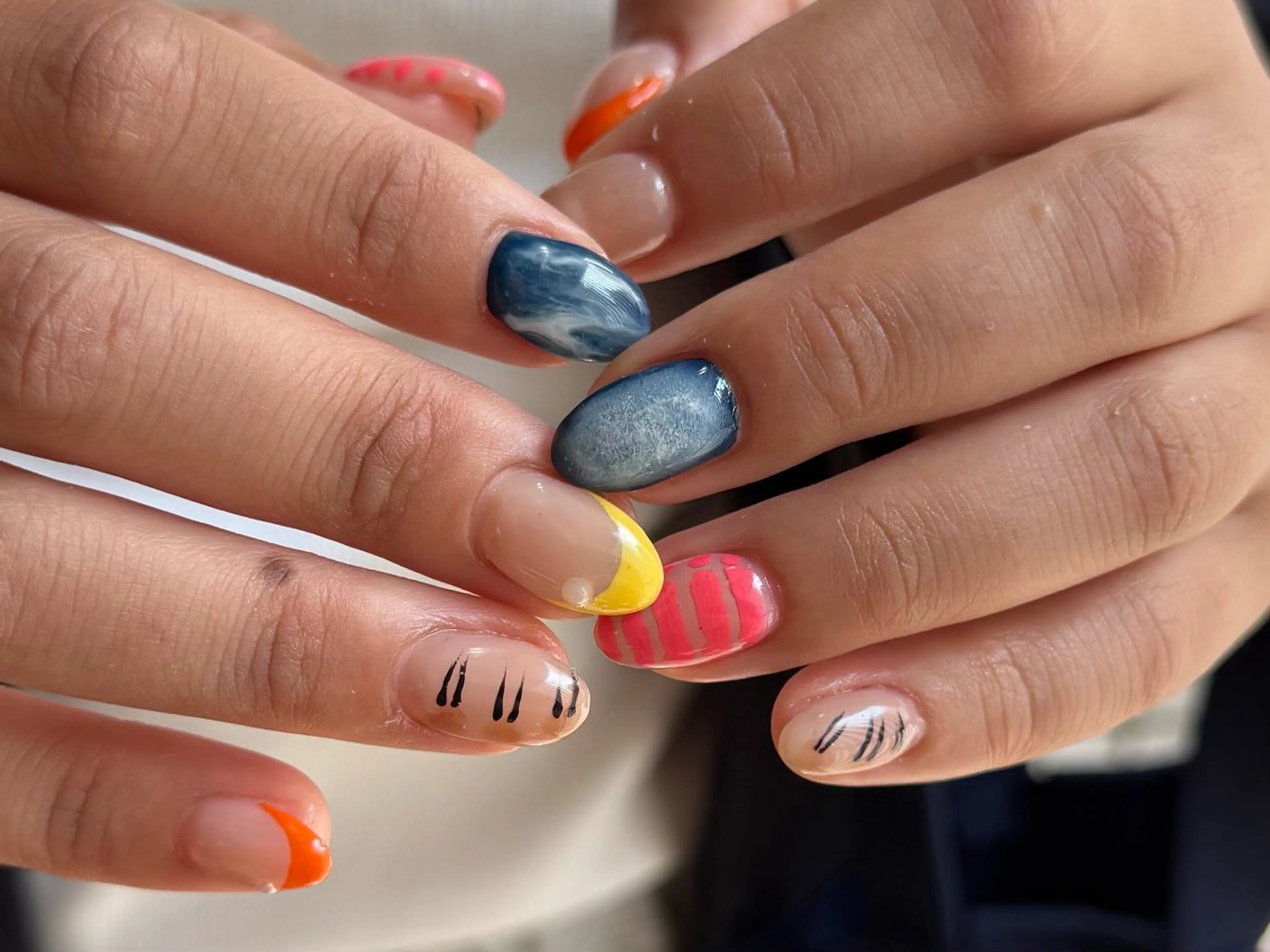 ミディアム 小川 柚香のネイルデザイン