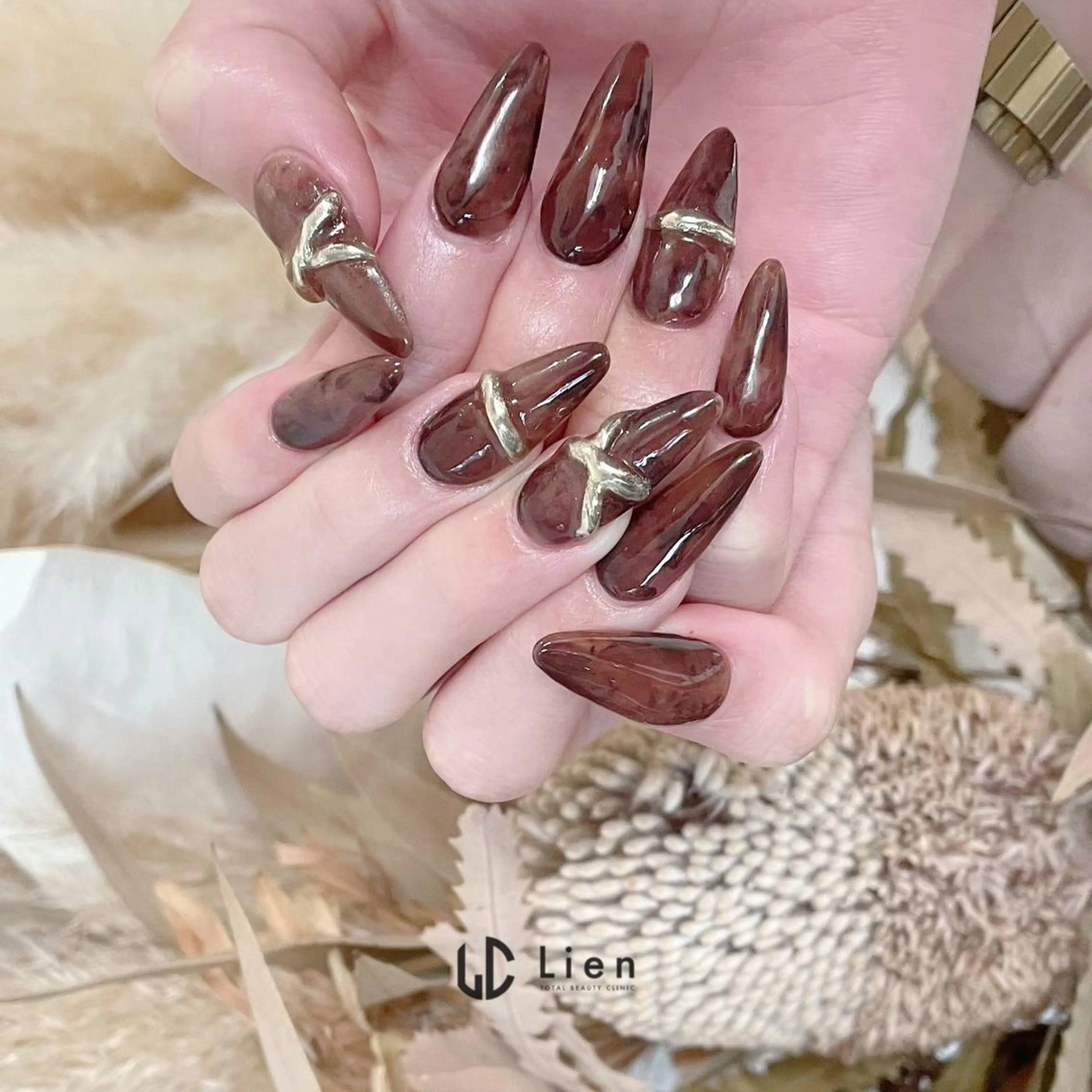 ネイル 山田 真里のネイルデザイン