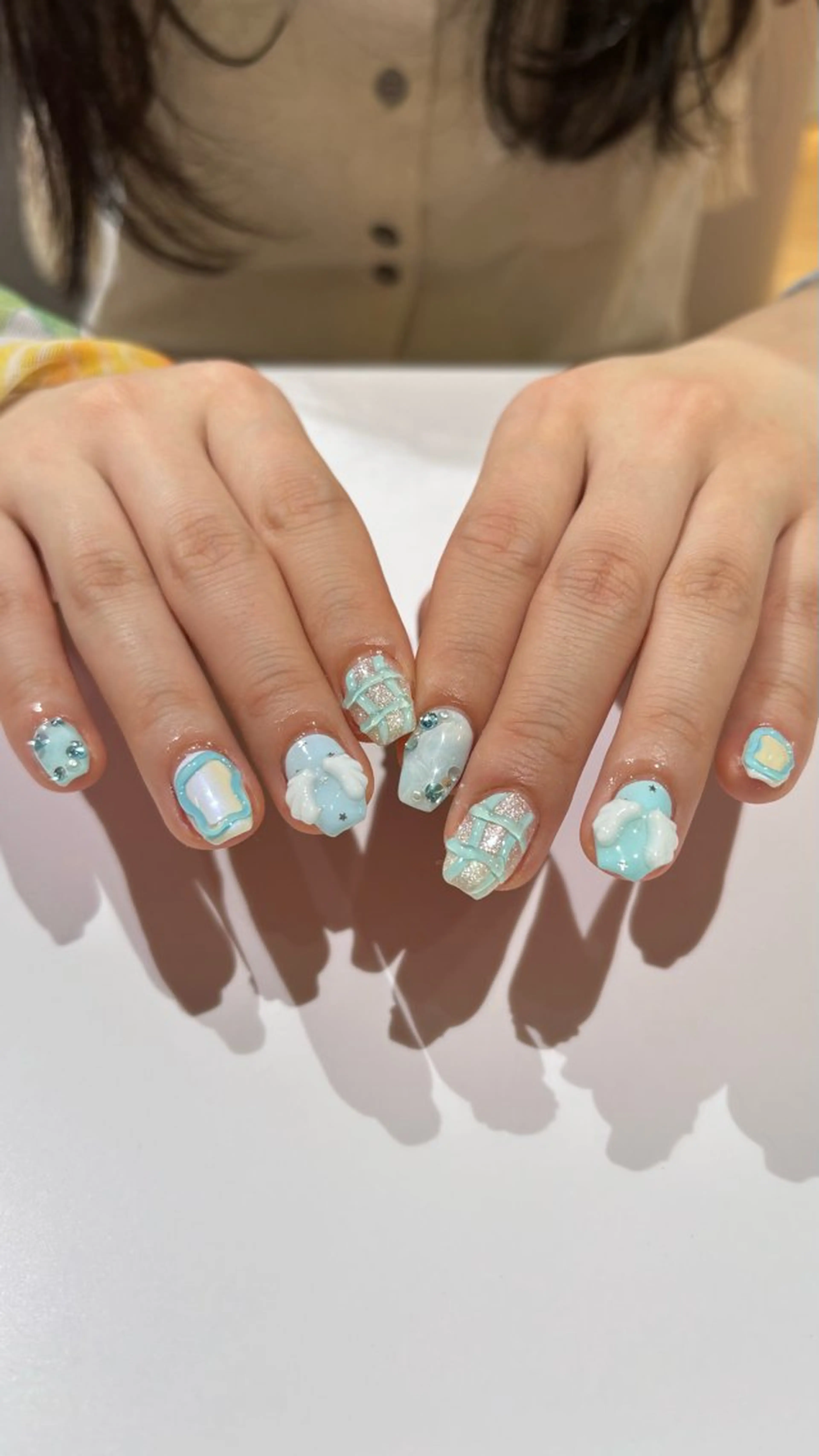 ネイル ハンドネイル 🤍 YUI 🤍のネイルデザイン