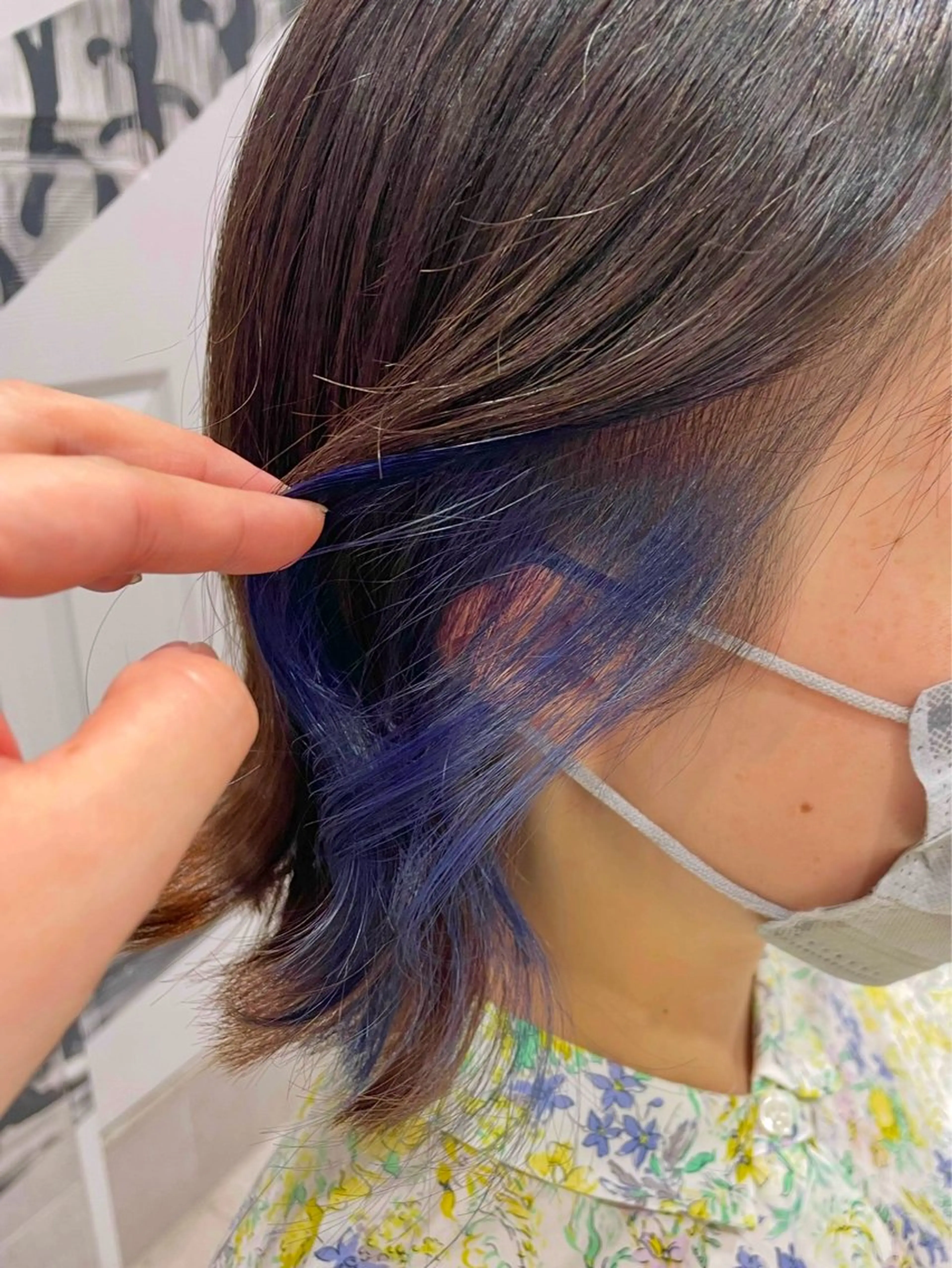 カラー イヤリングカラー みたち すみれのヘアスタイル