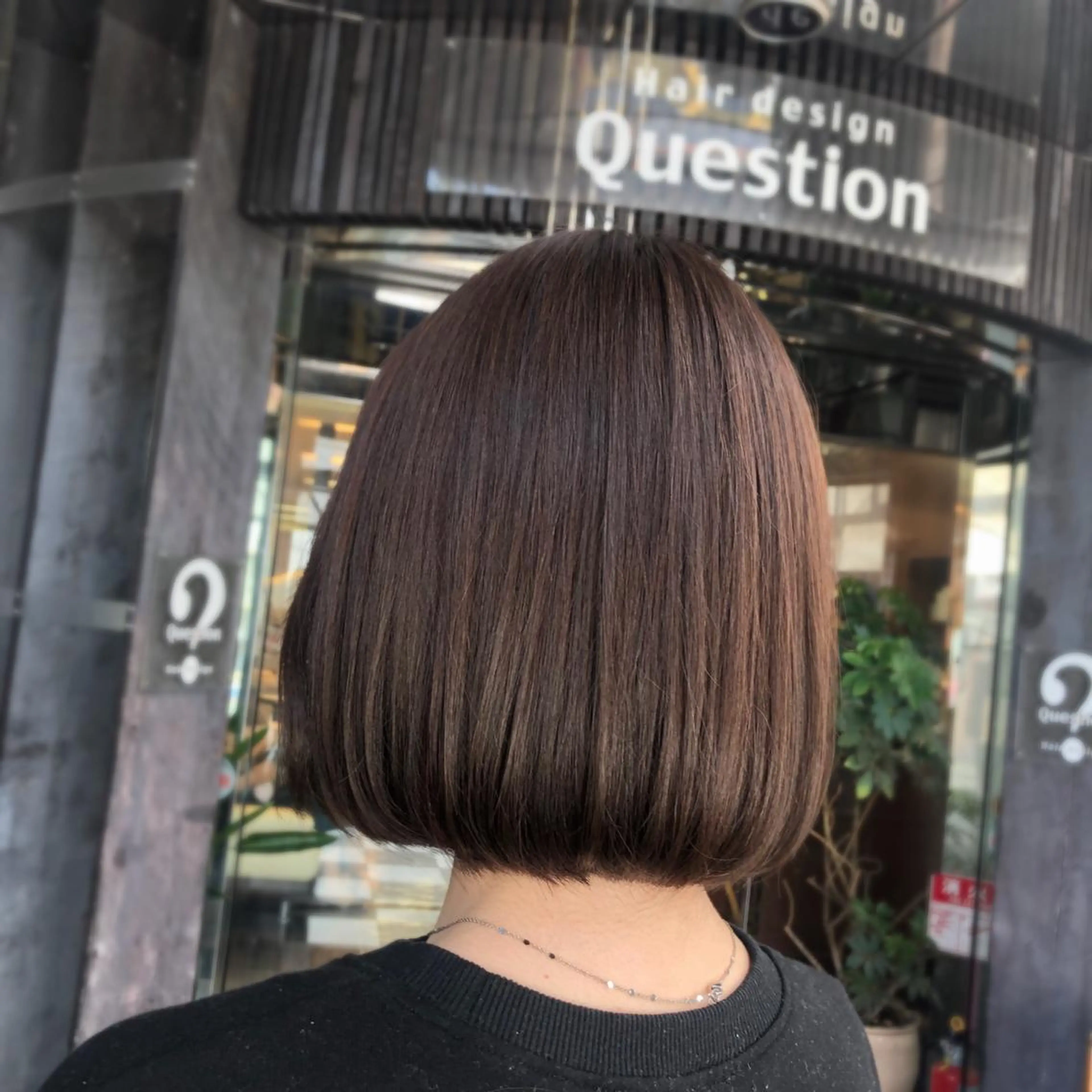ミディアム カラー 山崎 絵莉香のヘアスタイル