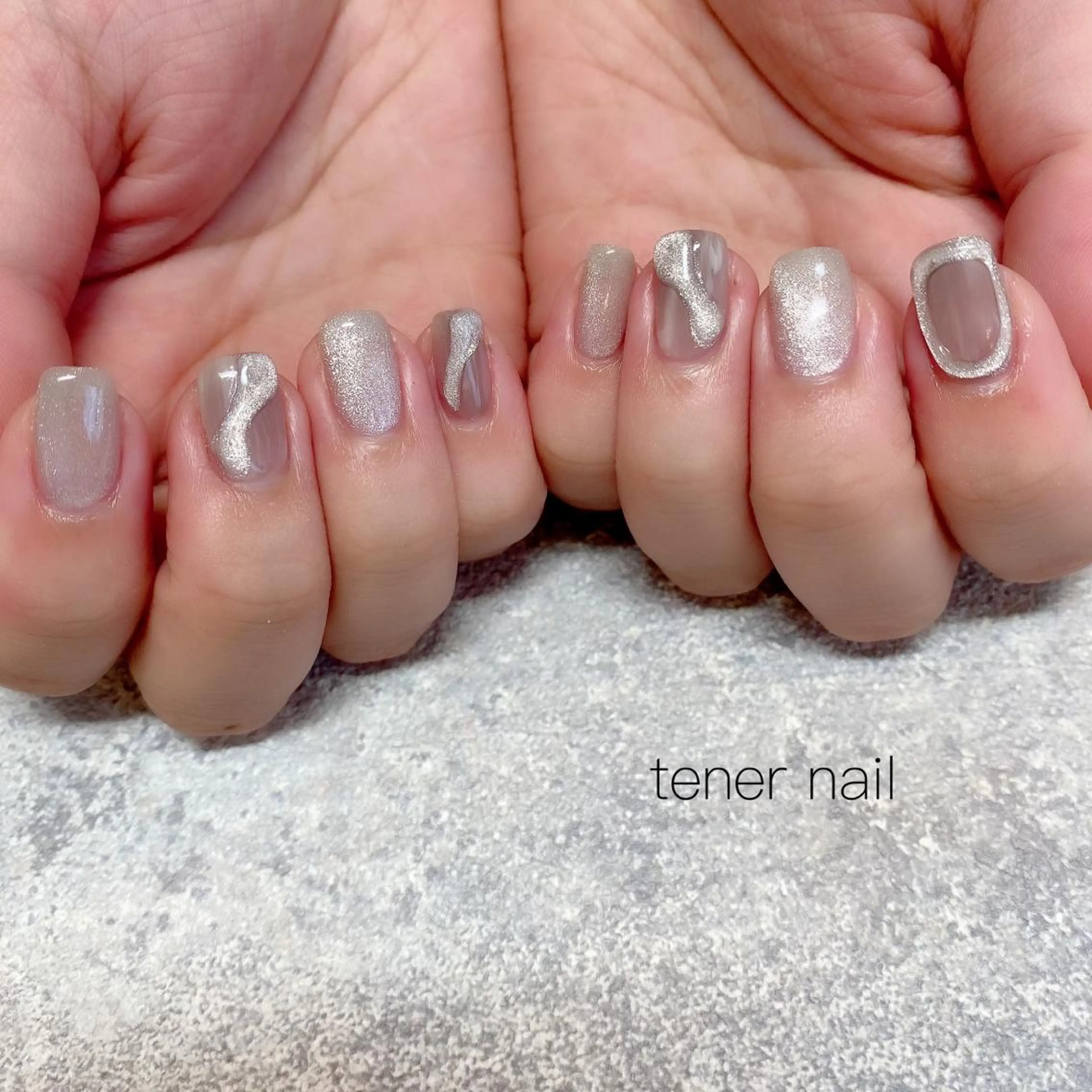 ネイル マグネットネイル シルバー テネルネイル tener nailのネイルデザイン