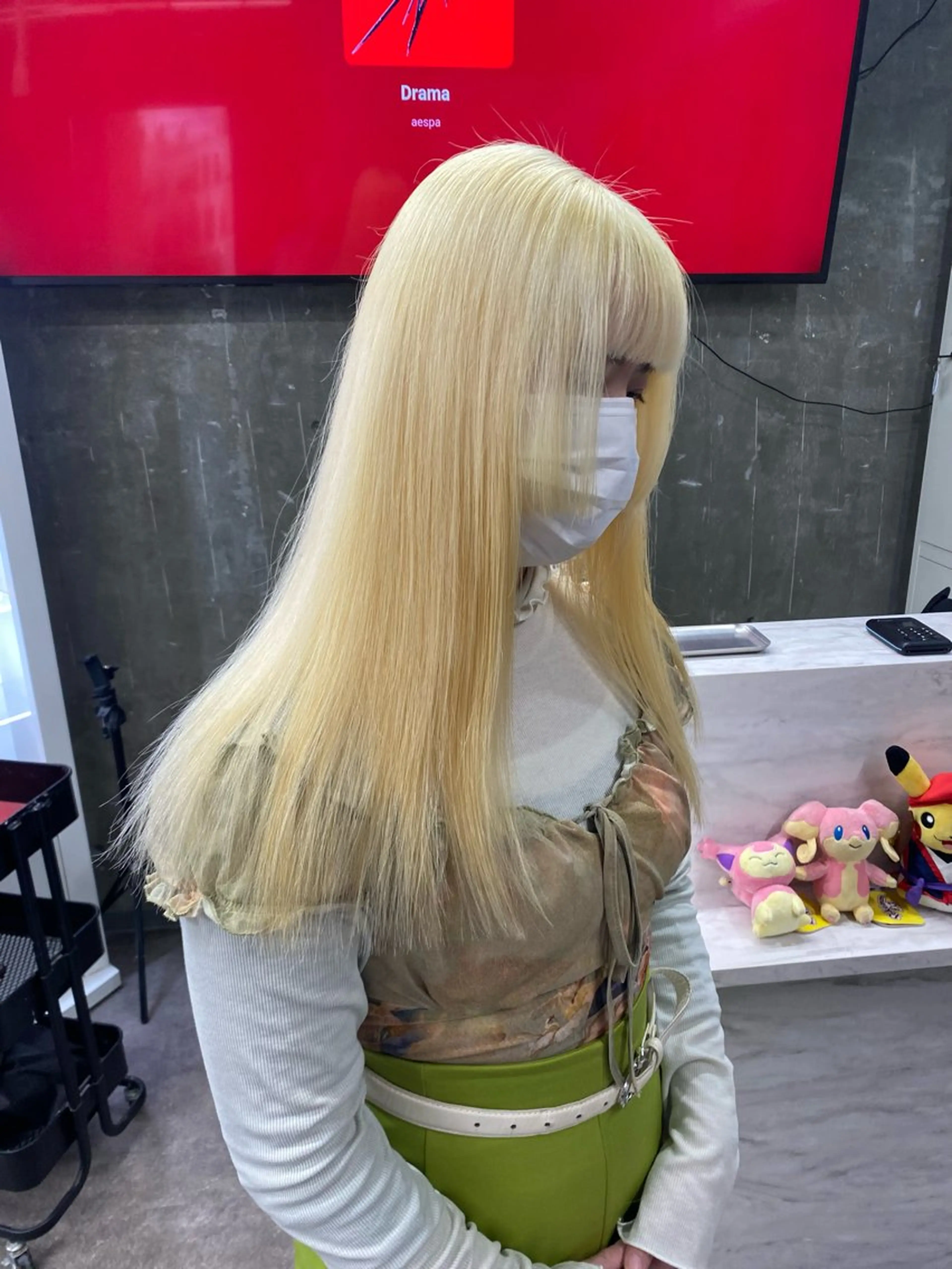 ロング カラー ヘアアレンジ 🧡梅田ハイトーン カラー🧡runaのヘアスタイル