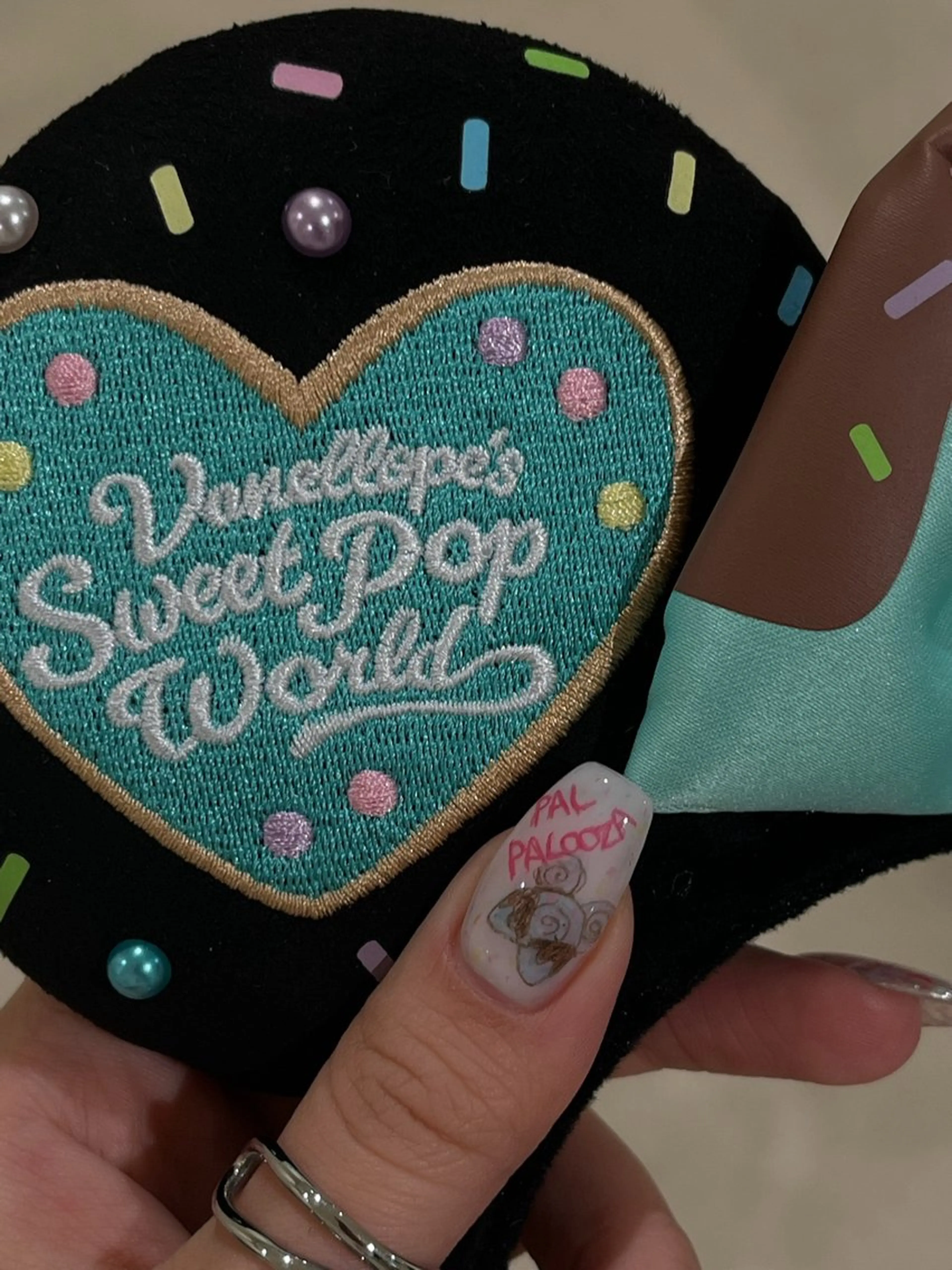 ネイル 𝗿𝗶𝗰𝗼 ˎˊ˗のネイルデザイン