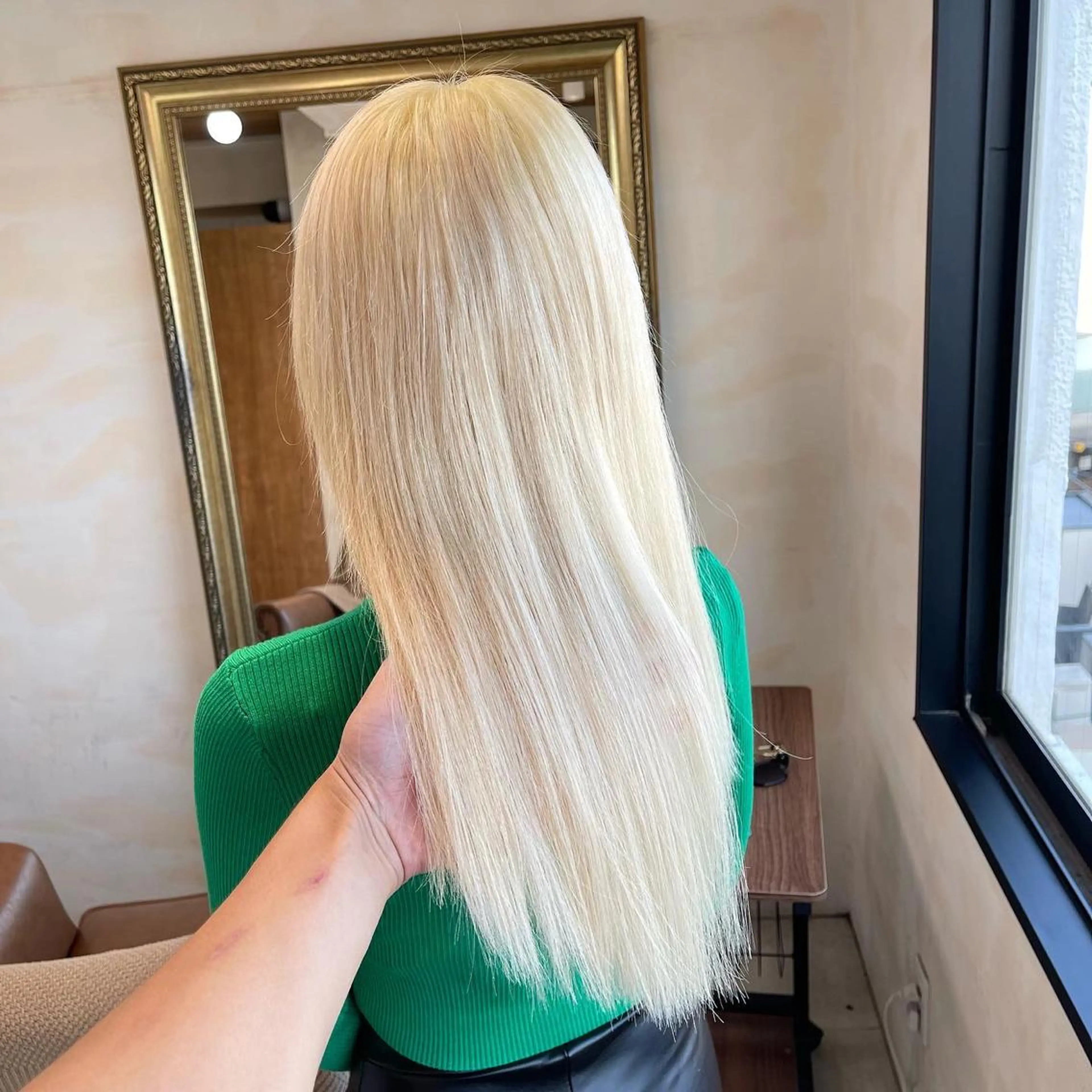 💕ケアブリーチ2回+ケアカラー💕ハイトーン!の写真