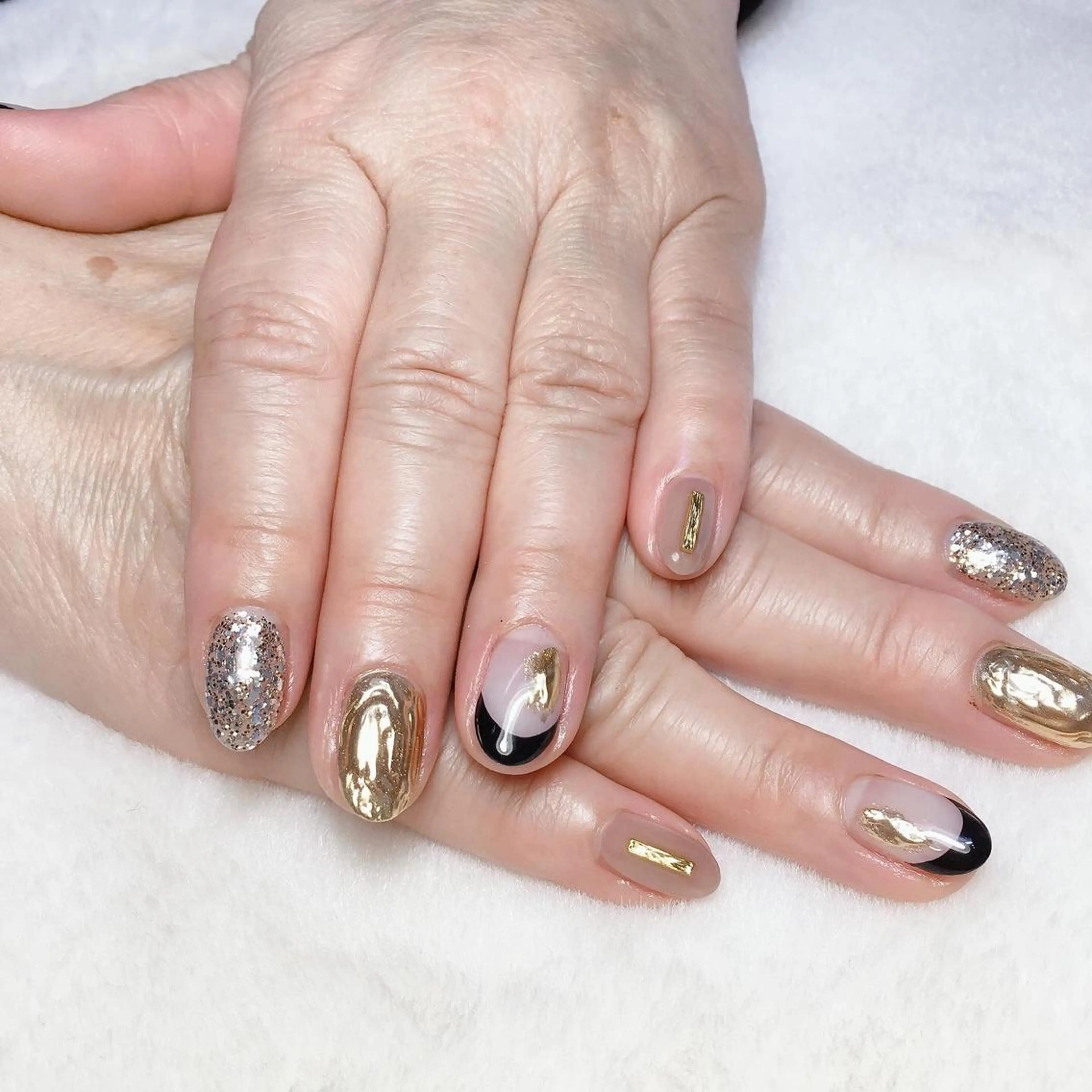 ネイル アートネイル フレンチネイル ニュアンスネイル ハンドネイル kipinail 川﨑えりかのネイルデザイン