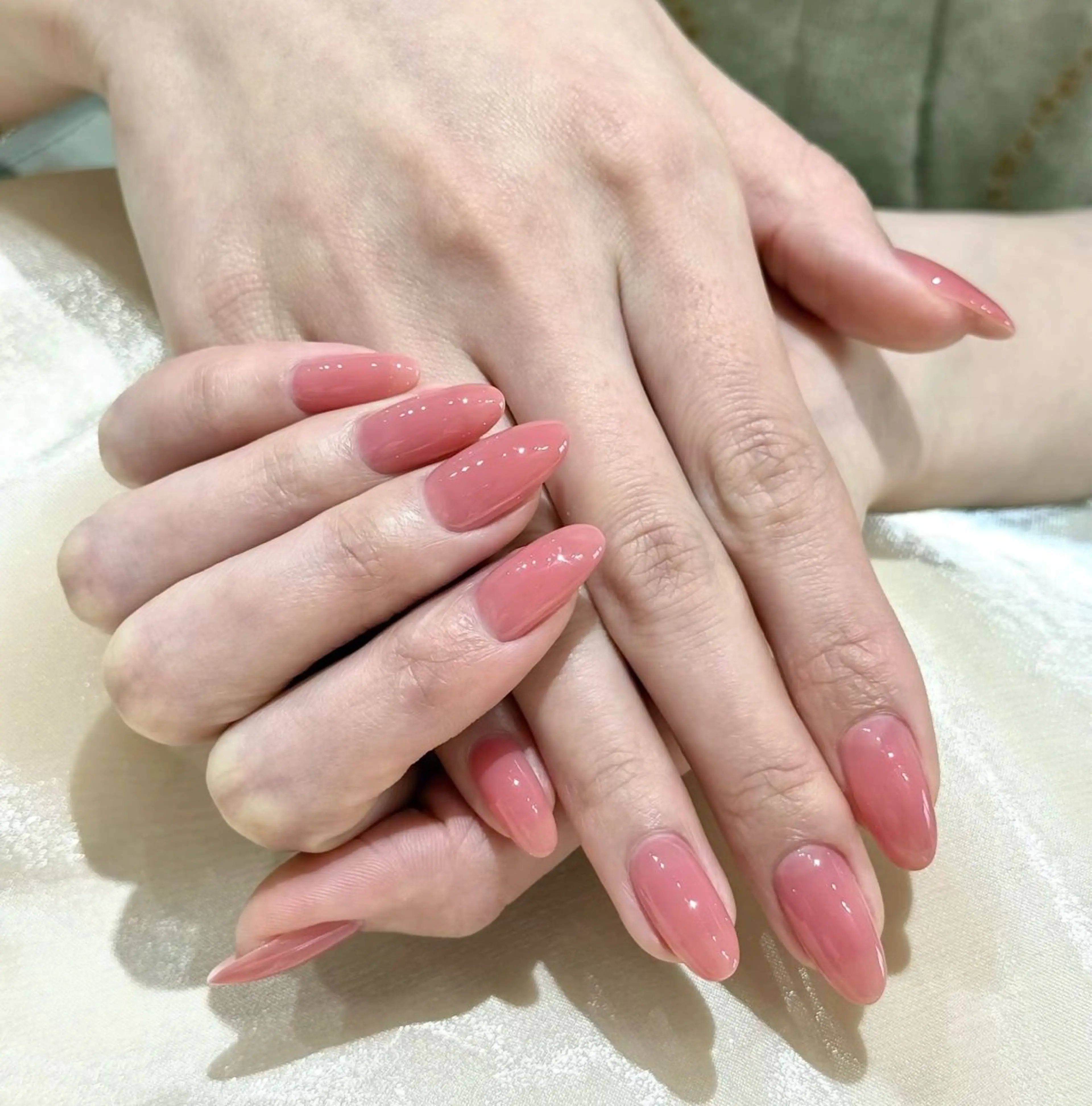 【オフ無し】ワンカラー/ラメグラデーションの写真