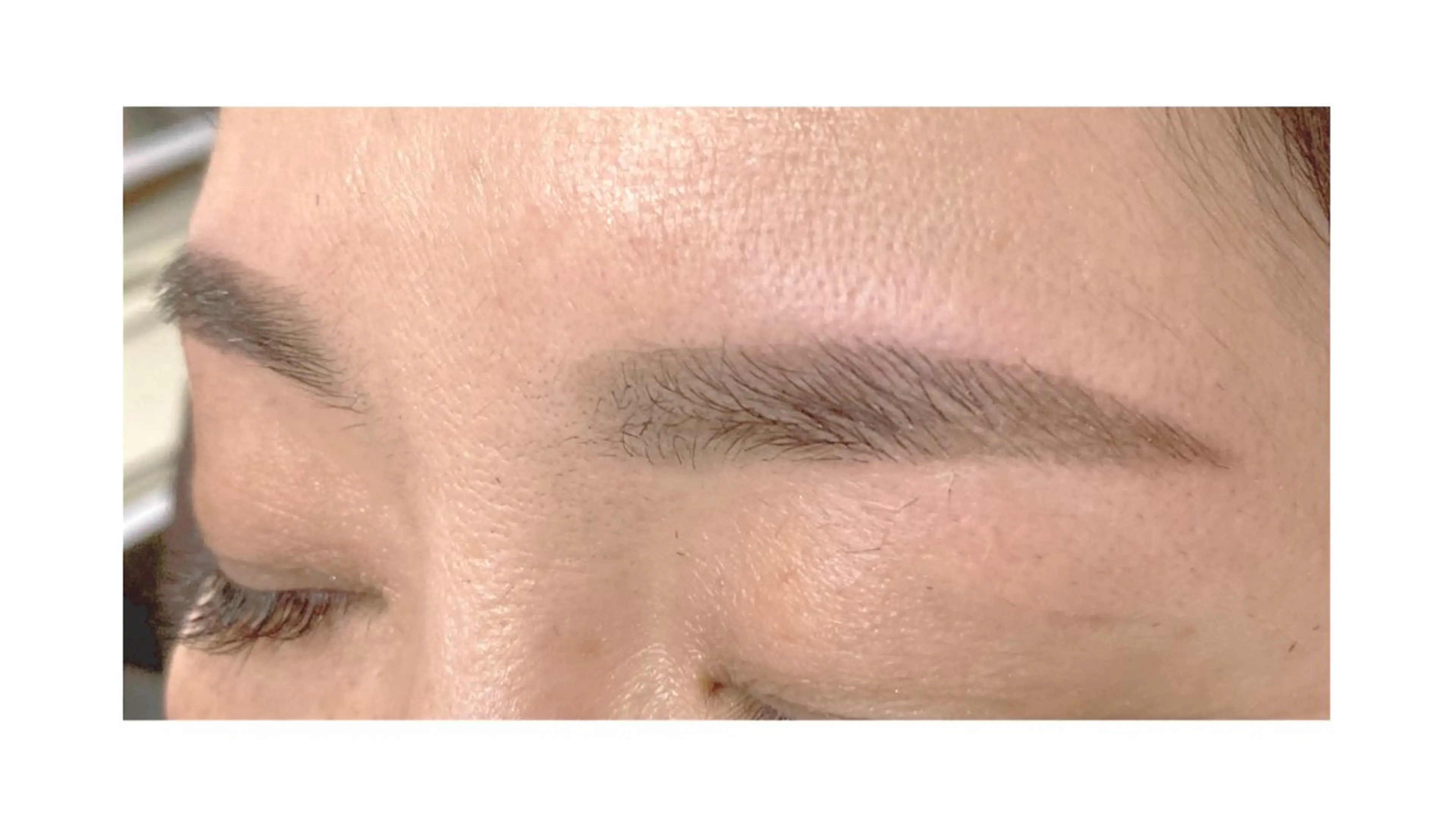 アイブロウ BRISE erikaのマツエク・マツパデザイン