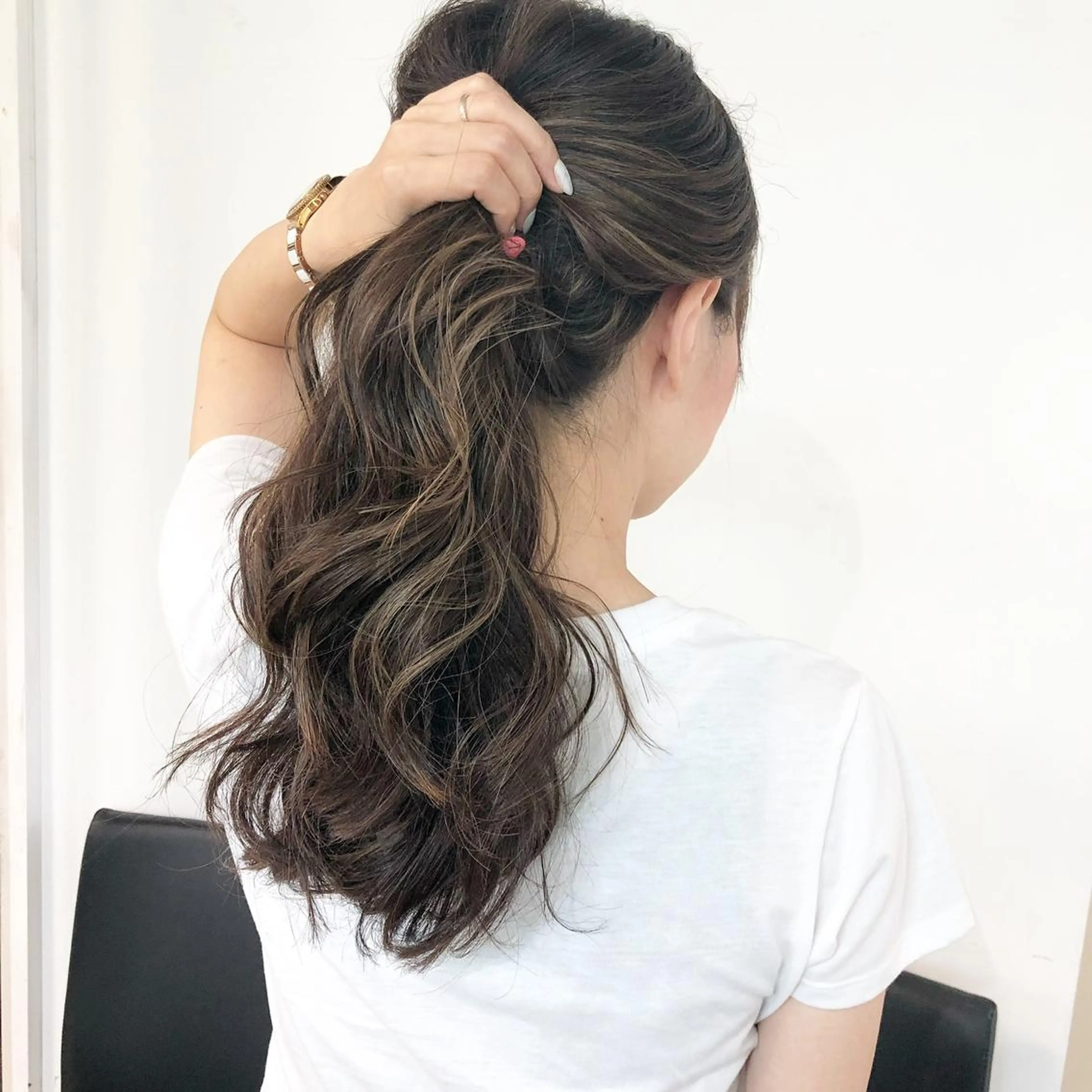 ロング カラー ヘアアレンジ ハイライトカラー ハイライト 榎園 由美のヘアスタイル