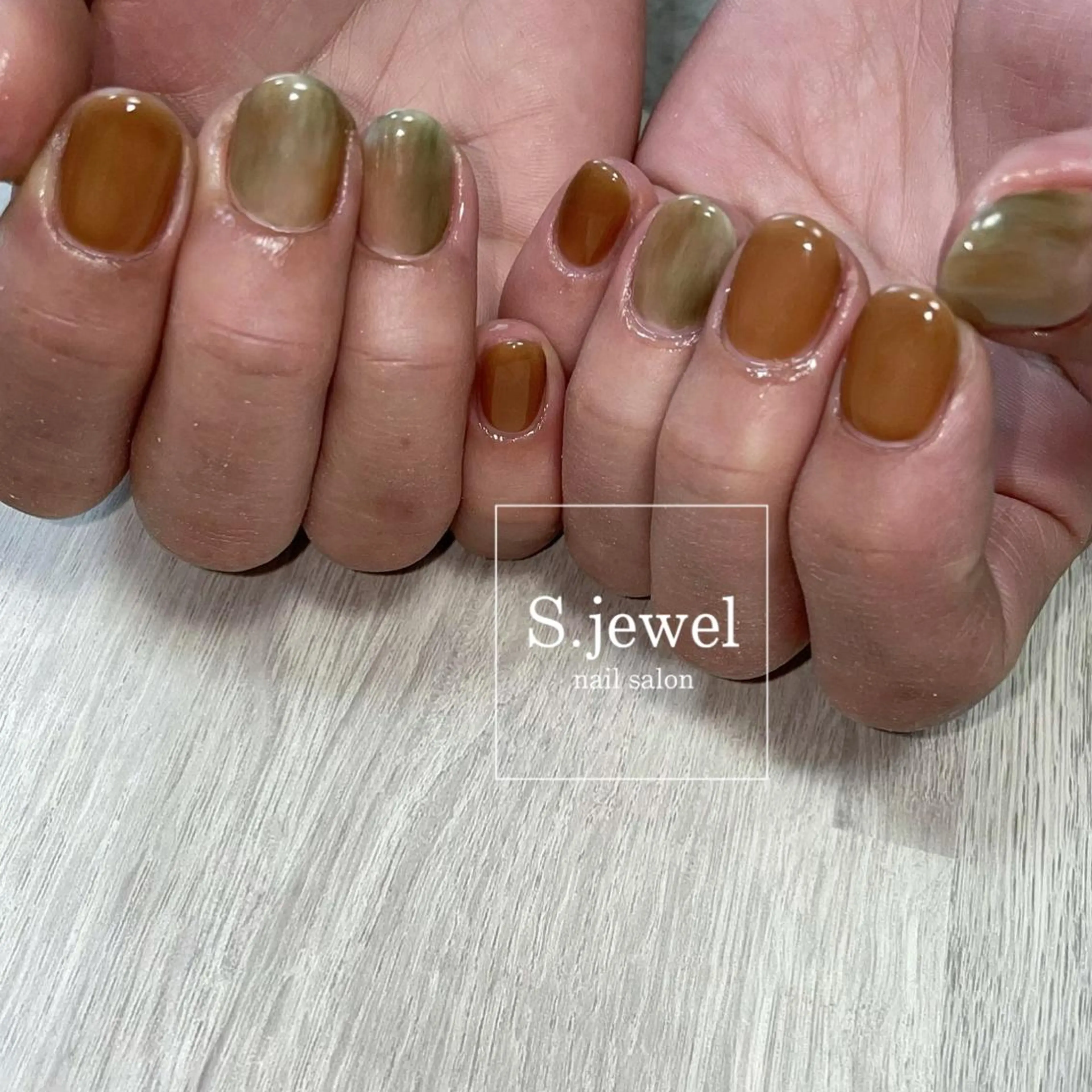 ネイル S. JEWELのネイルデザイン