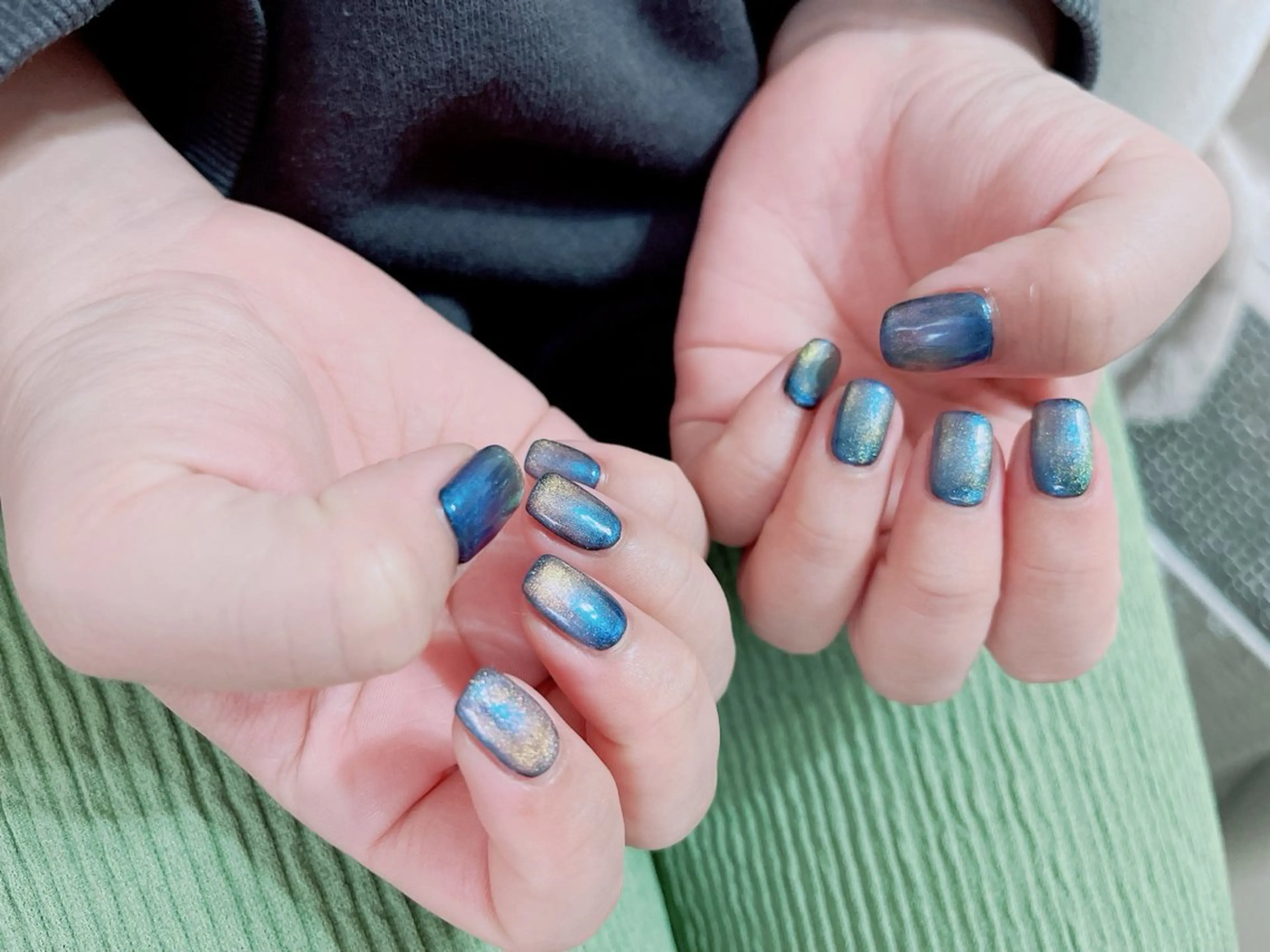 ネイル ジェルネイル 韓国ネイル マグネットネイル パラジェル 冬ネイル kikinail 溝の口のネイルデザイン