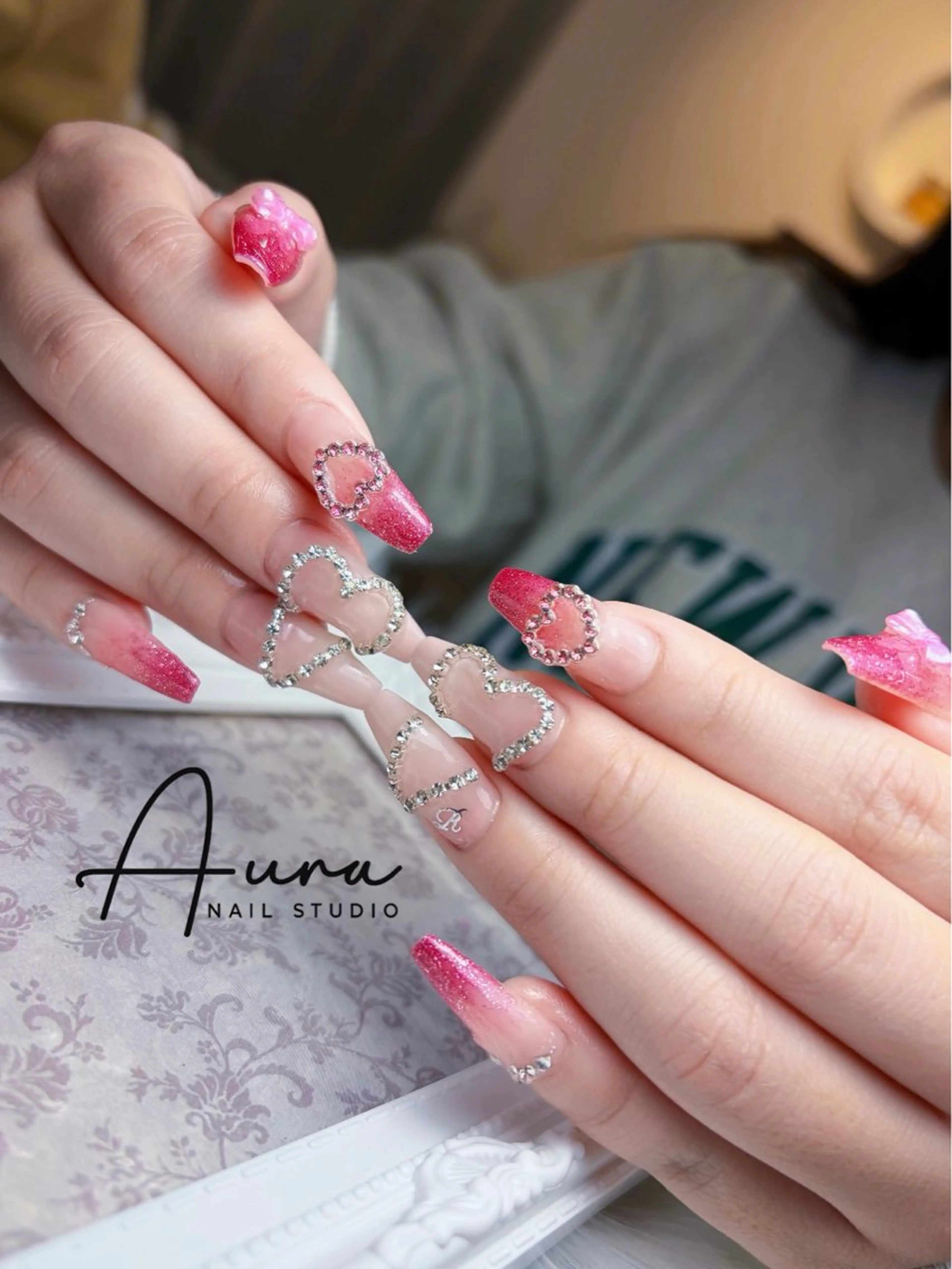 ネイル ハンドネイル Aura Nail Maiのネイルデザイン
