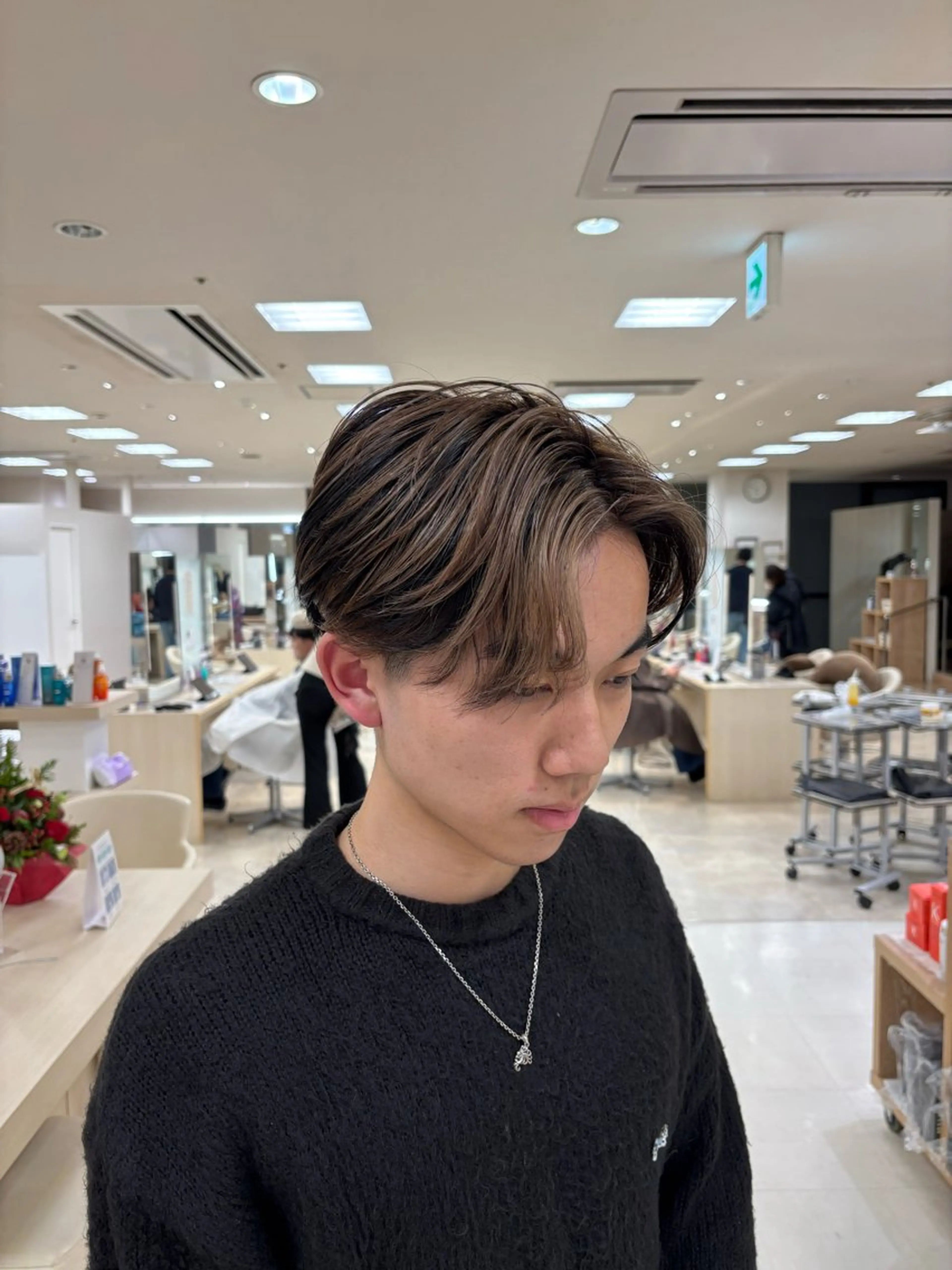 カラー メンズ カット ヘアカラー トリートメント 湘南/メンズパーマ/ ハイライト/ユチカのヘアスタイル