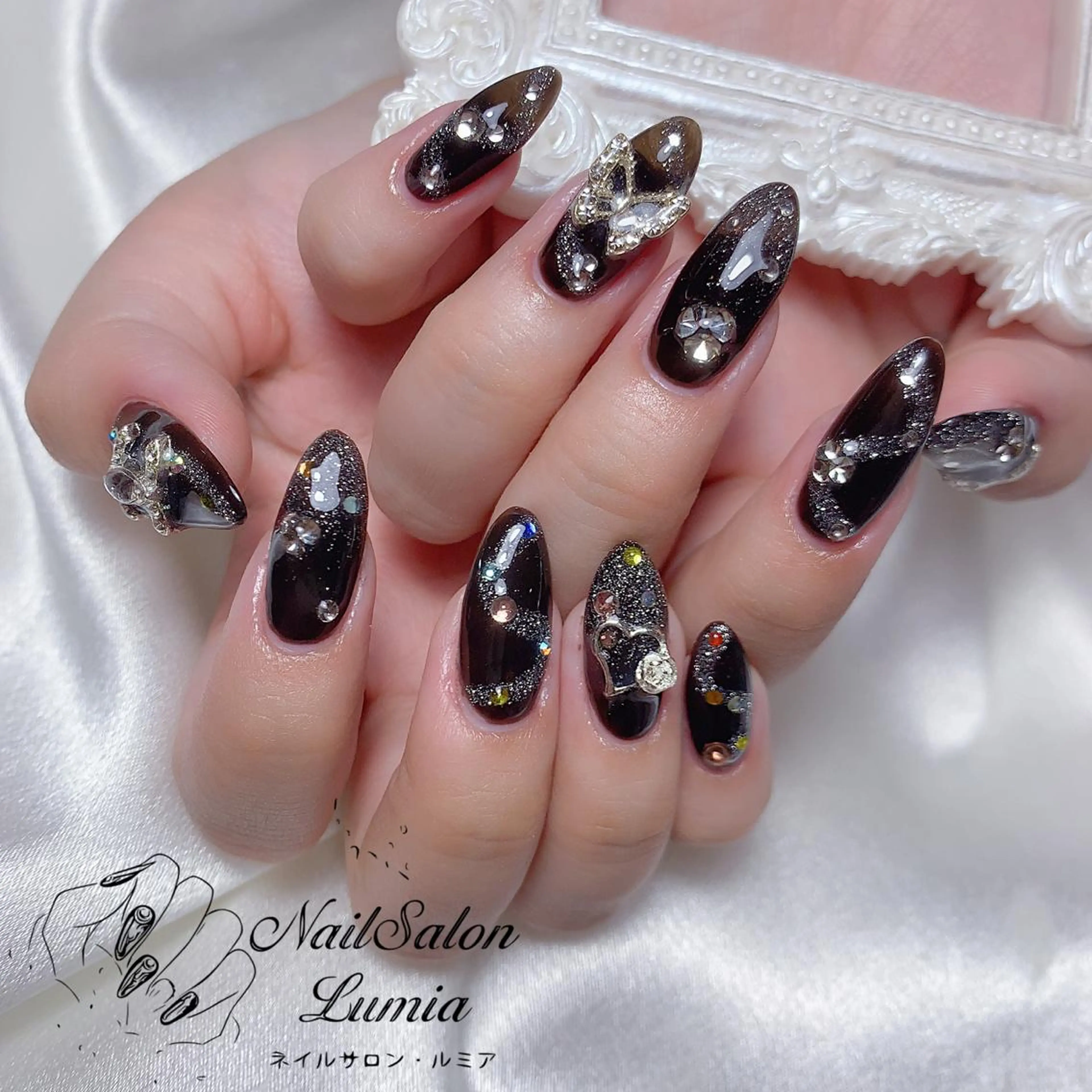 ネイル ハンドネイル ネイルサロン ルミア Lumia 店長のネイルデザイン