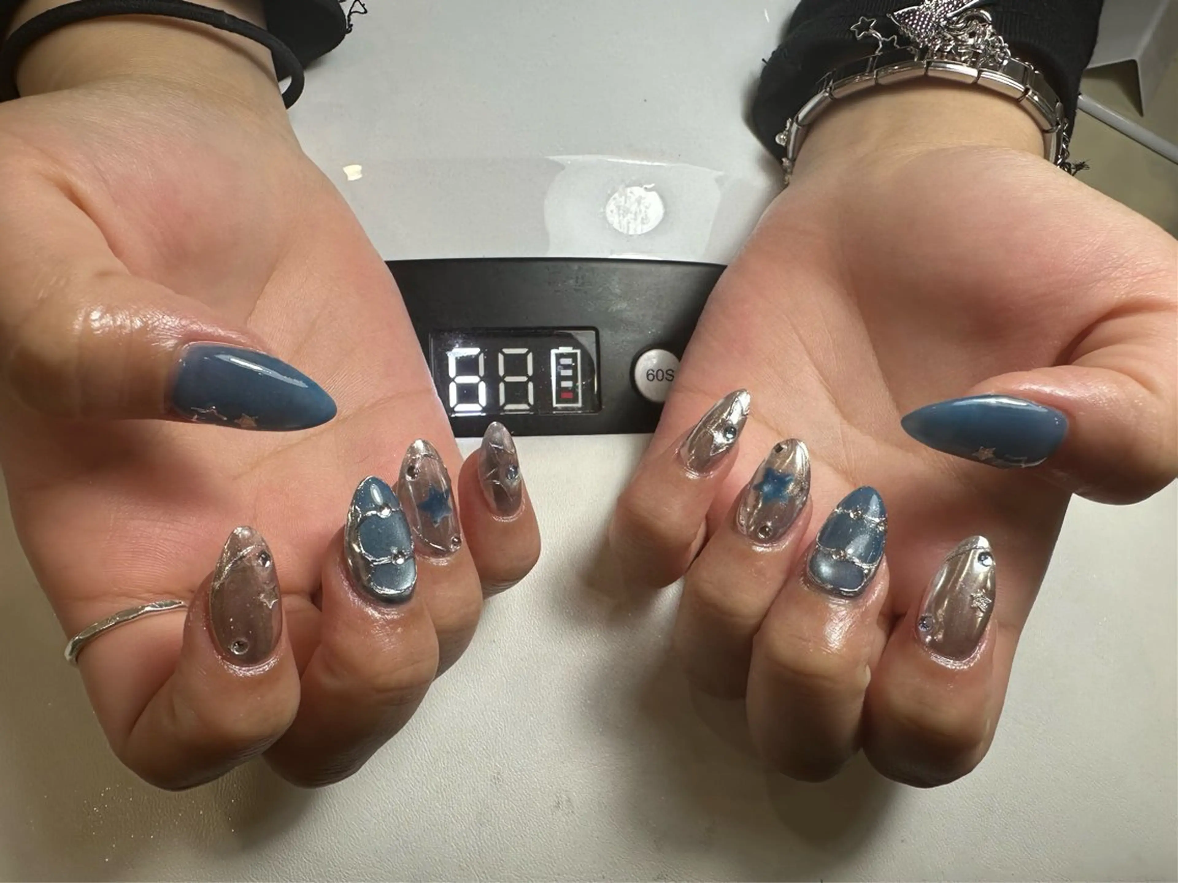 ネイル ハンドネイル ハンドケア LyymSalon _rinのネイルデザイン