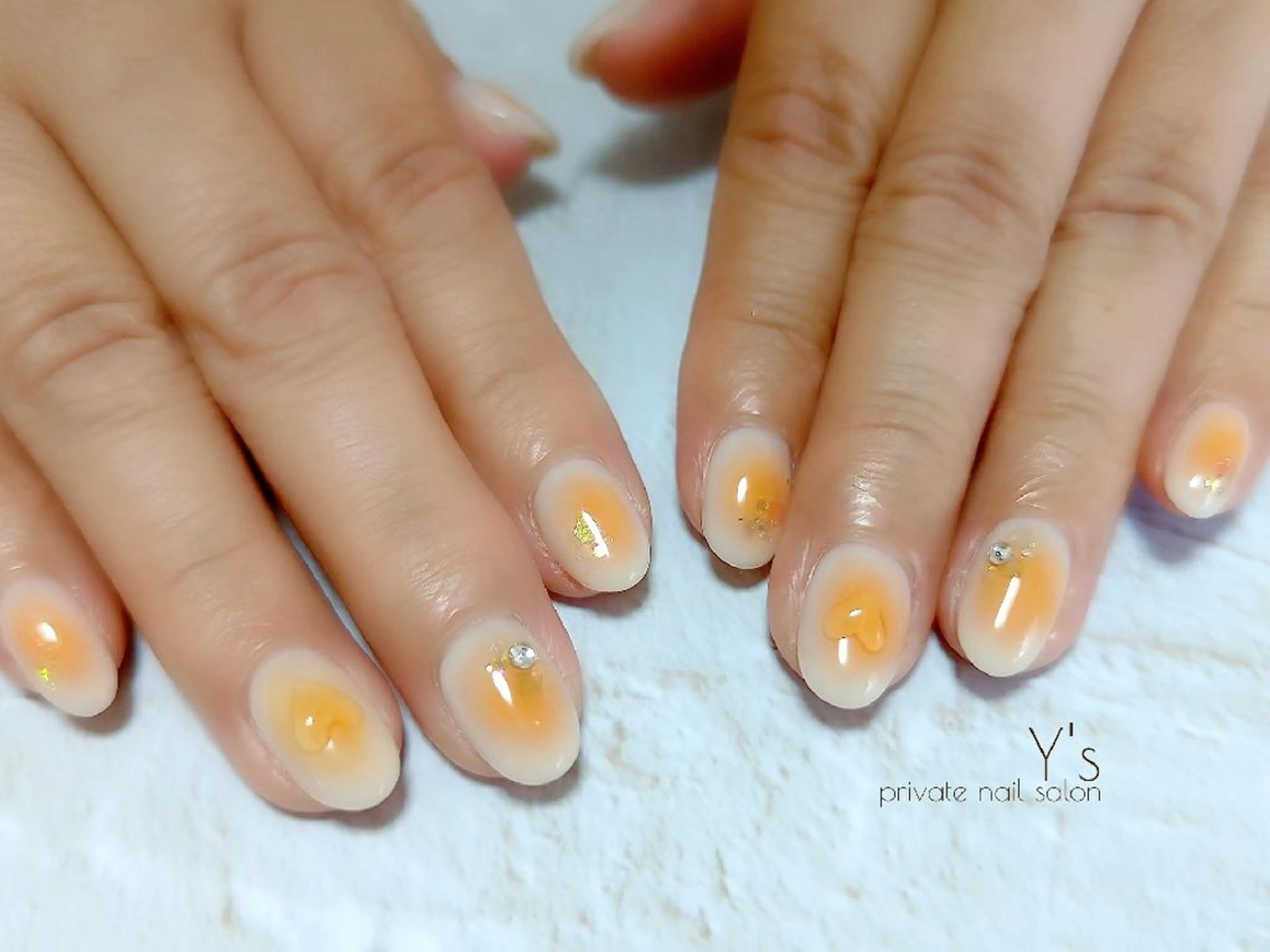 ネイル ハンドネイル YUMI NAGAI  のネイルデザイン