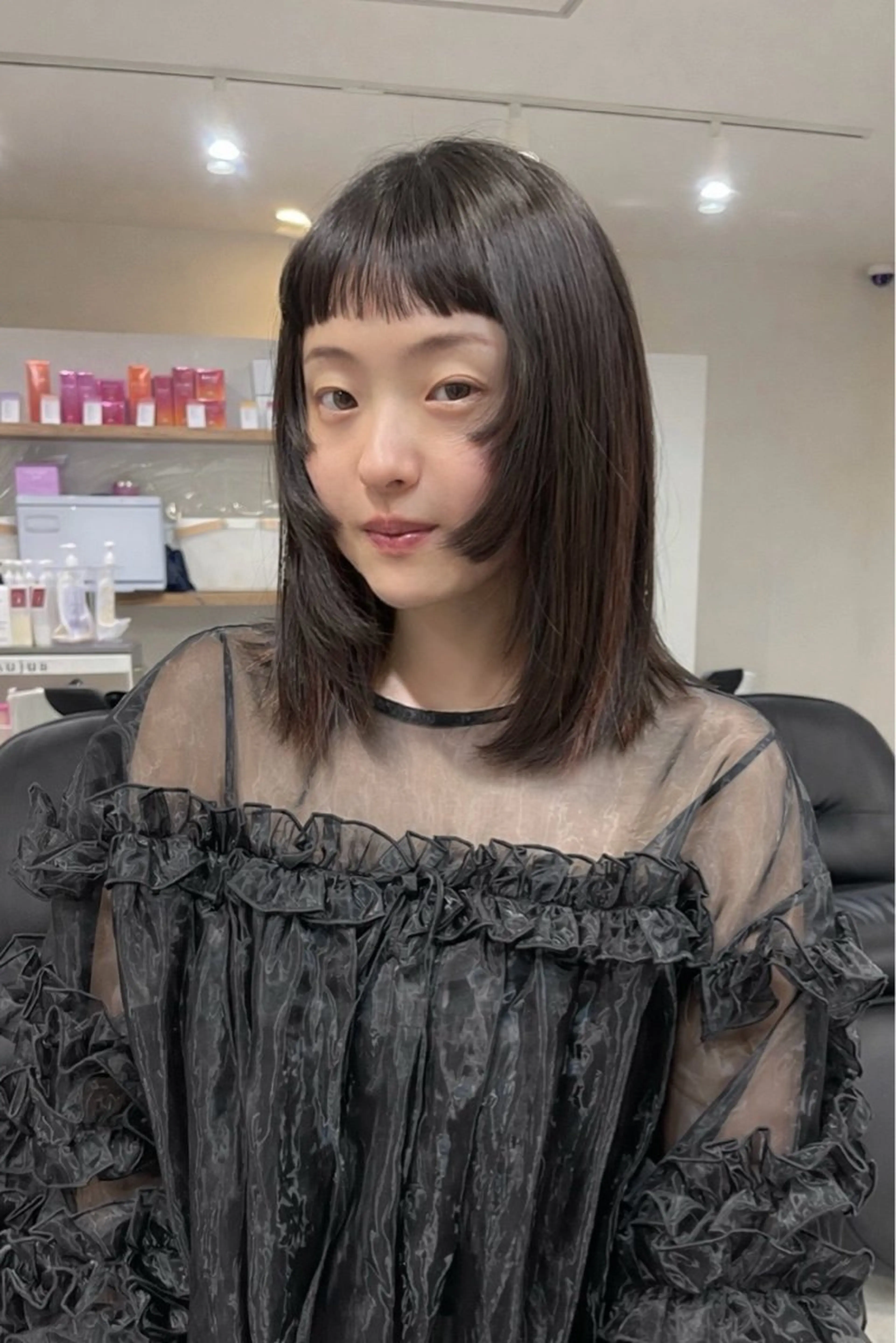 ミディアム カット ヘアカラー トリートメント 4/14当日予約可 似合わせレイヤー矢作のヘアスタイル