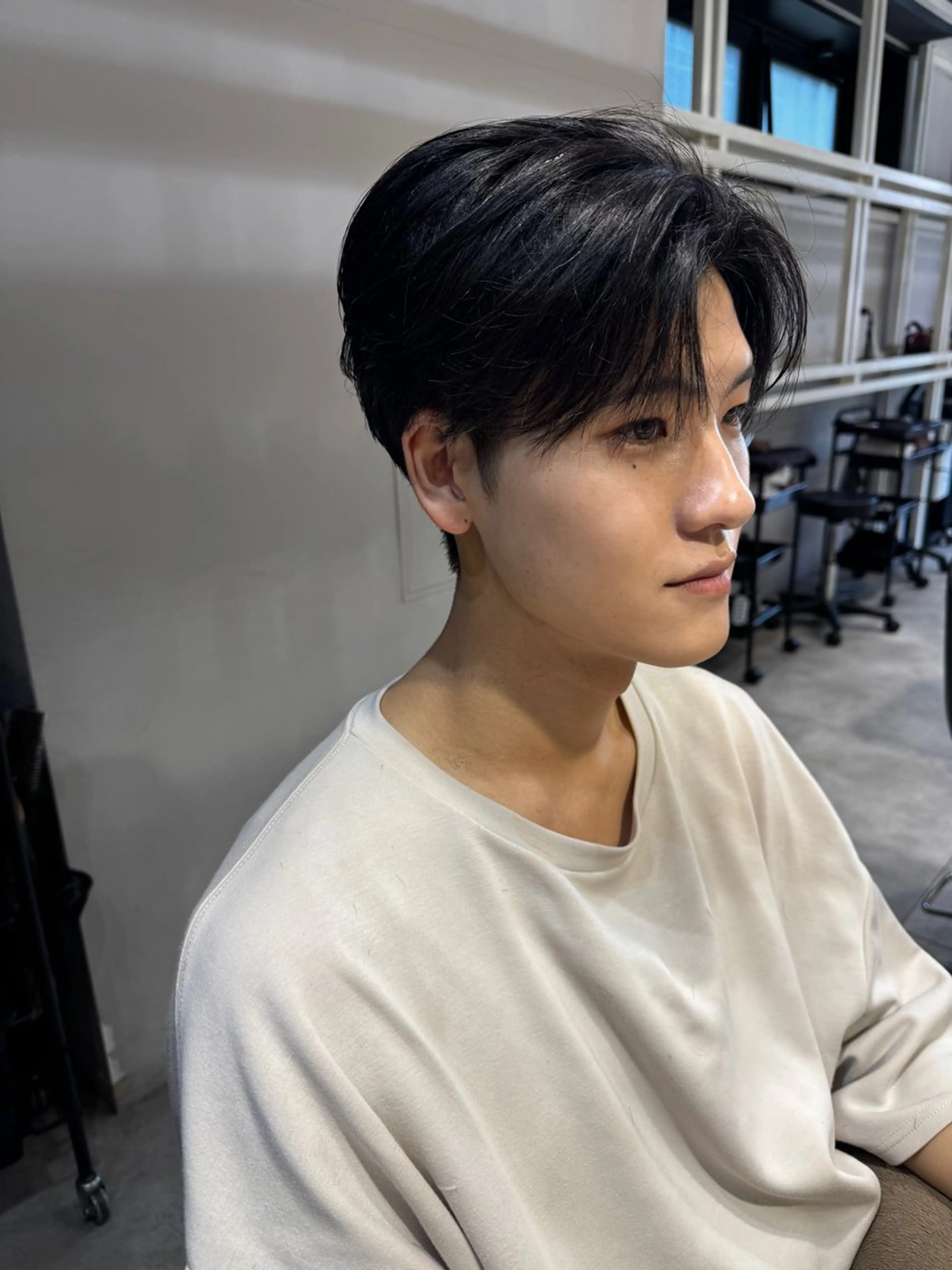 ミディアム メンズ カット 似合う髪型が 分からない方へのヘアスタイル