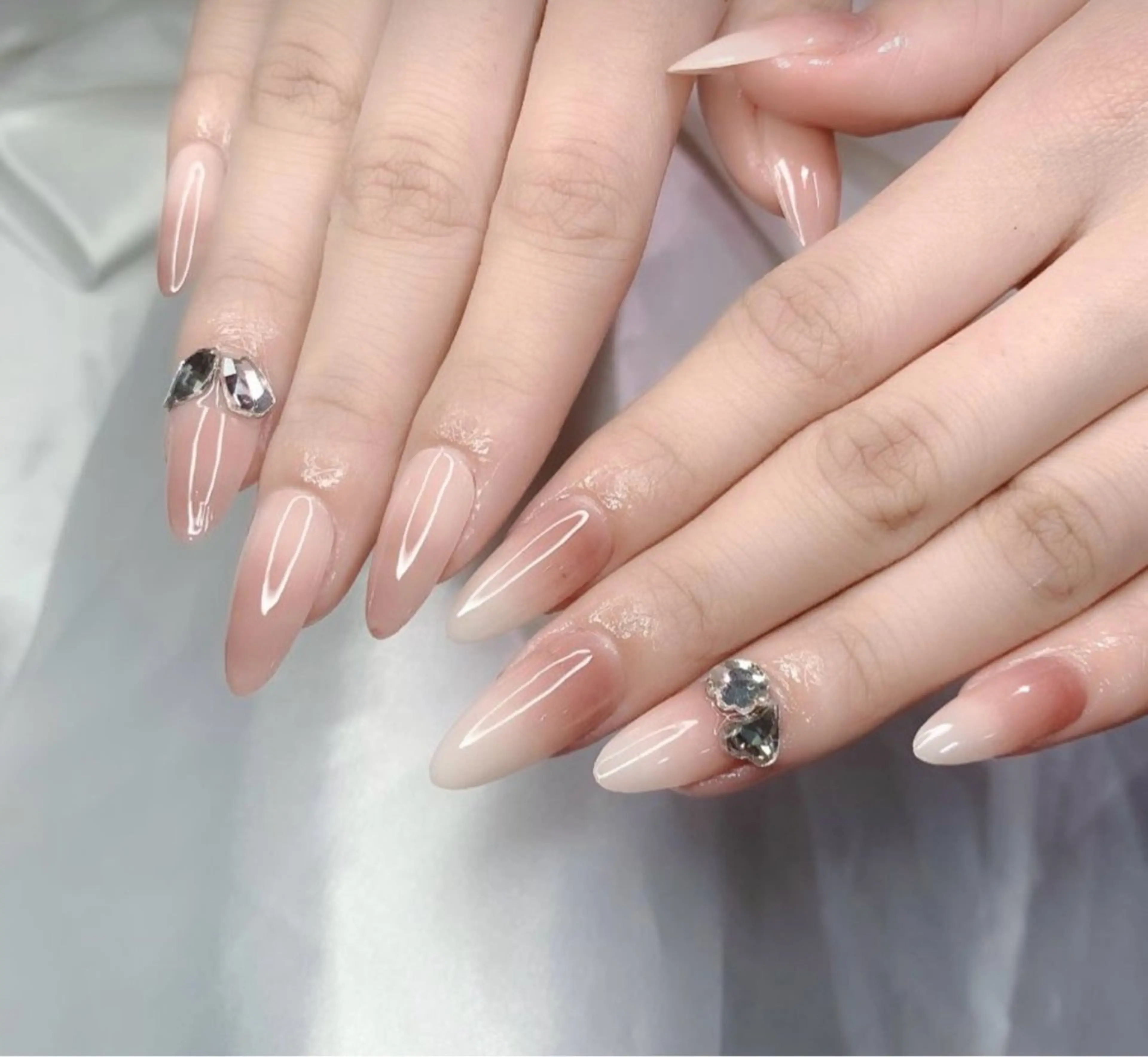 ネイル 韓国ネイル 持ち込み ニュアンスネイル ネイルチップ ハンドネイル TABI ANA.CHUOのネイルデザイン