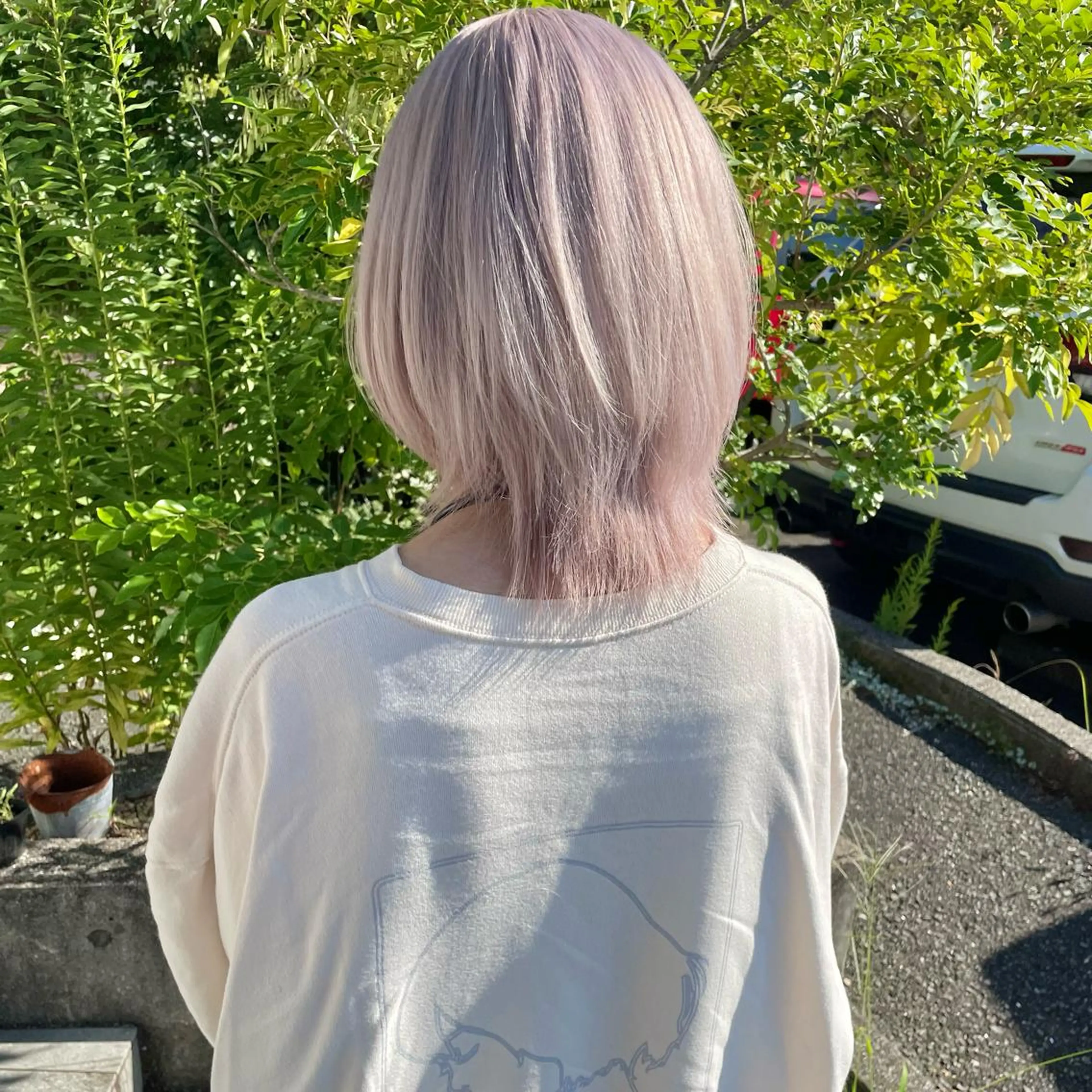 ショート ヘアカラー トリートメント Lit.豊橋 夏目のヘアスタイル