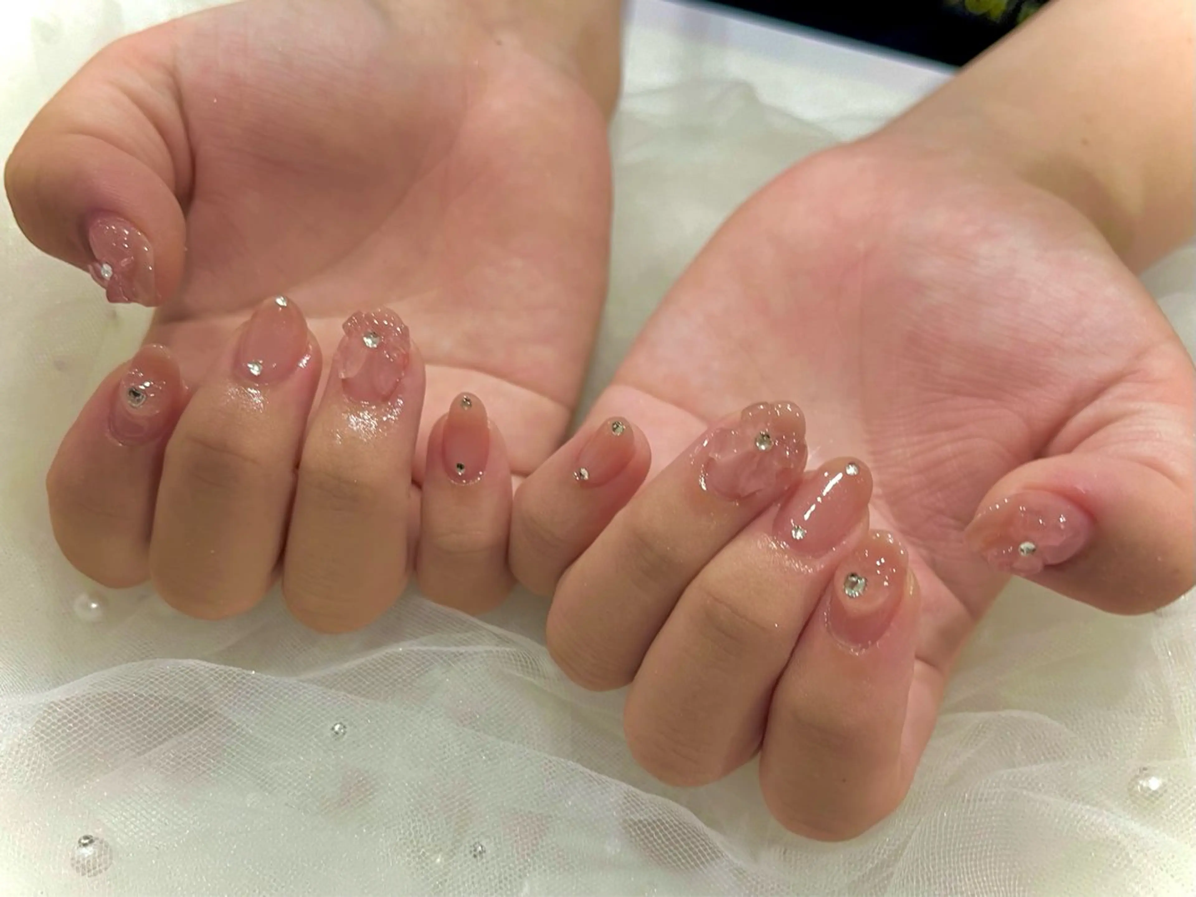 ネイル リボン ハンドネイル Nail salon Cielel⟡Ayaのネイルデザイン